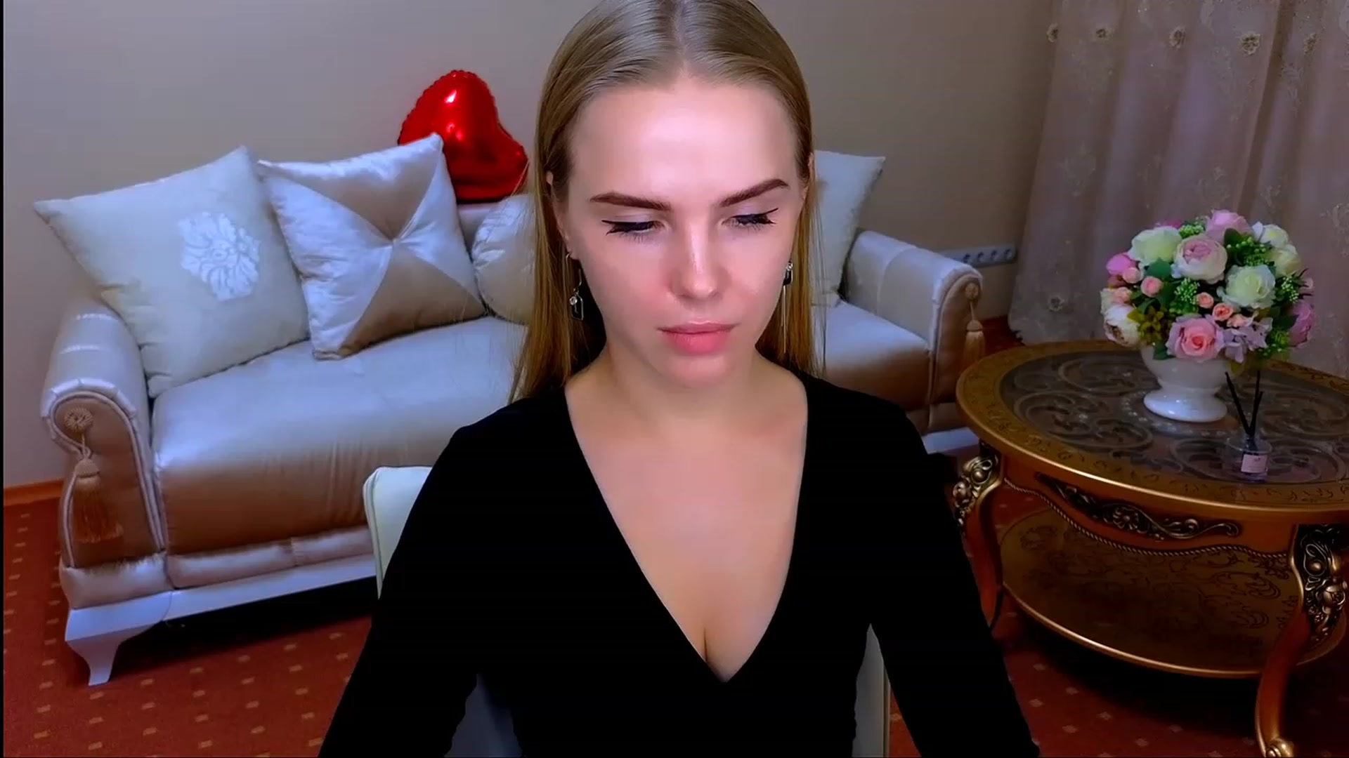 Gallery image thumbnail from Honey_Lucky's myfreecams stream on, 11/23/2023, 13:16 image 11 of 20