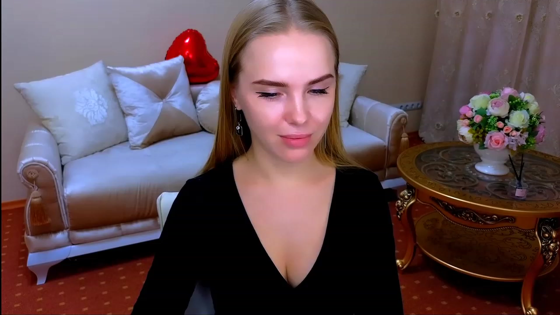 Gallery image thumbnail from Honey_Lucky's myfreecams stream on, 11/23/2023, 13:16 image 7 of 20