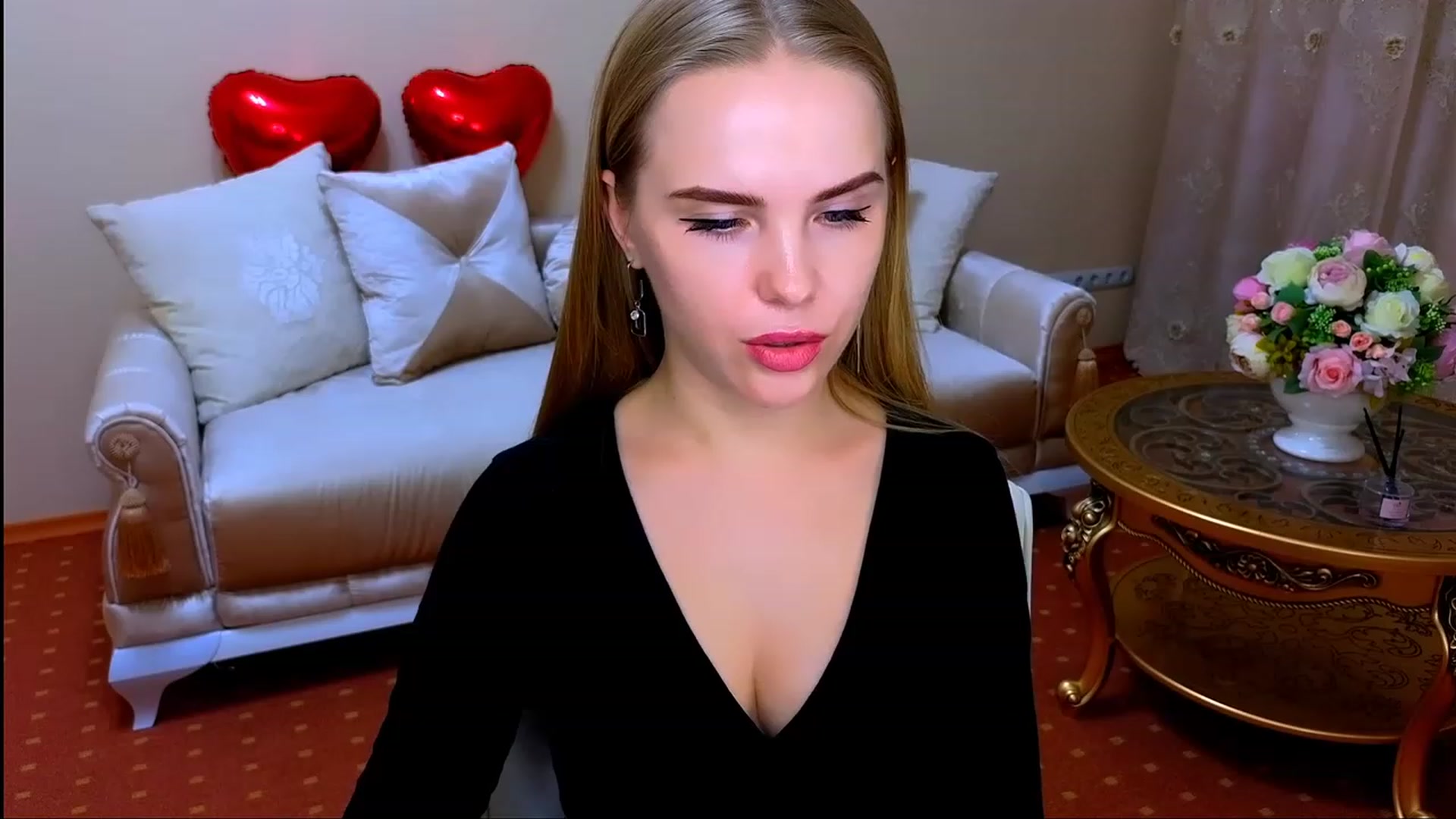 Gallery image thumbnail from Honey_Lucky's myfreecams stream on, 11/23/2023, 14:24 image 1 of 20