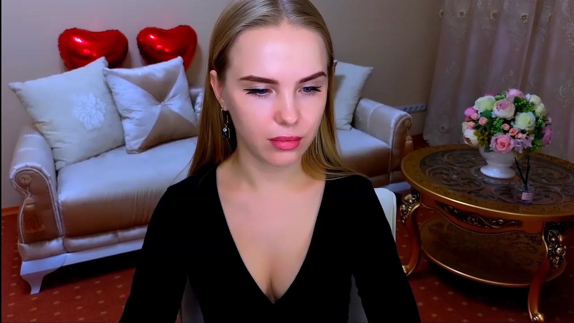 Gallery image thumbnail from Honey_Lucky's myfreecams stream on, 11/23/2023, 14:24 image 18 of 20