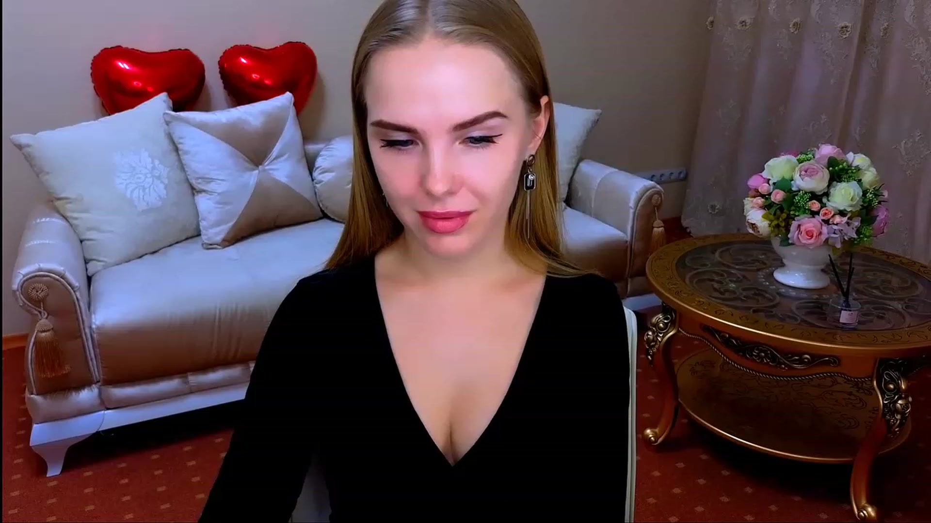 Gallery image thumbnail from Honey_Lucky's myfreecams stream on, 11/23/2023, 14:24 image 12 of 20