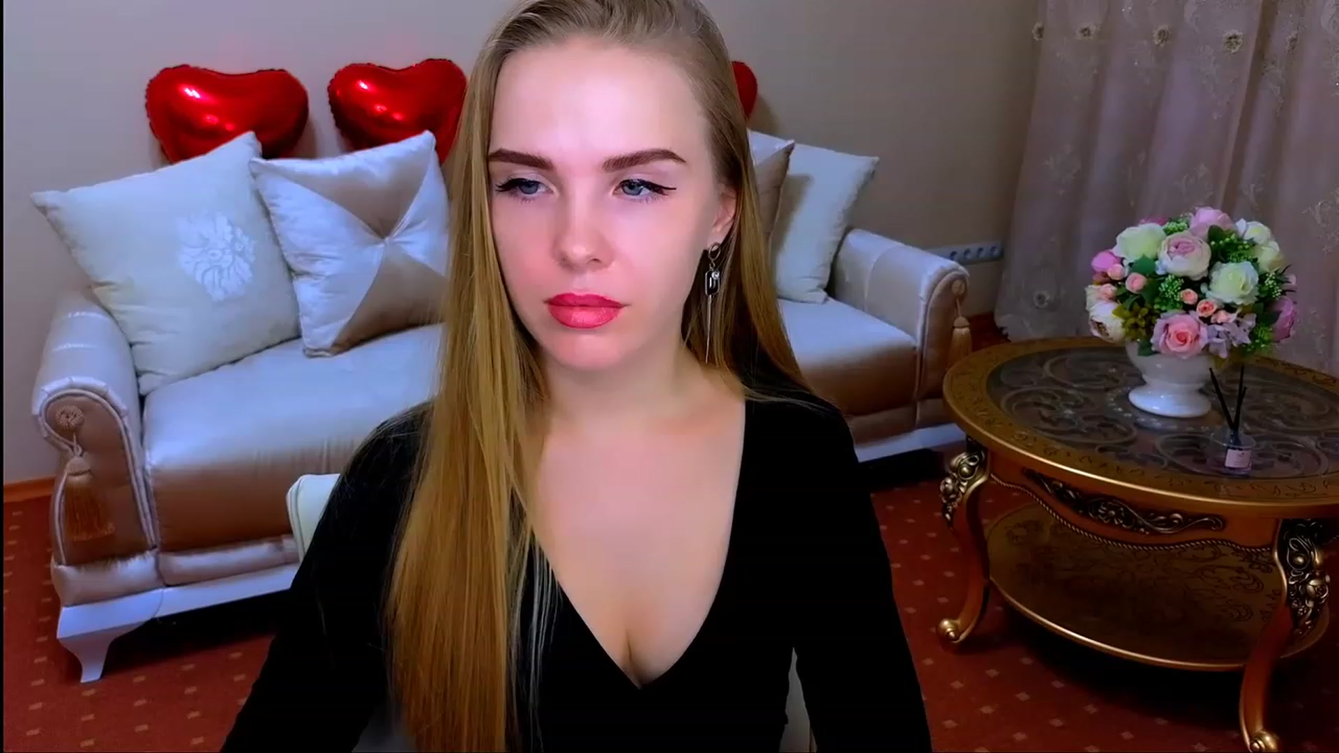 Gallery image thumbnail from Honey_Lucky's myfreecams stream on, 11/23/2023, 16:13 image 4 of 20