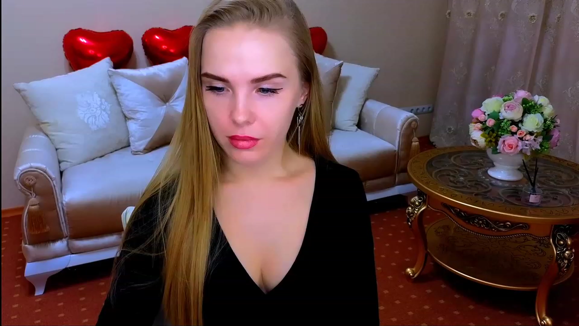 Gallery image thumbnail from Honey_Lucky's myfreecams stream on, 11/23/2023, 16:13 image 6 of 20