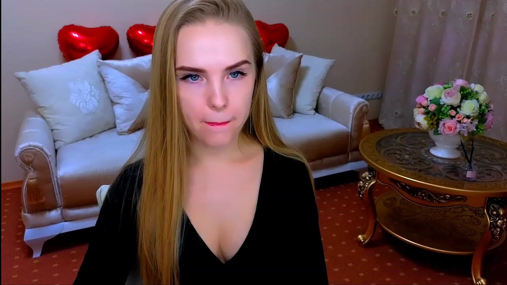 Gallery image thumbnail from Honey_Lucky's myfreecams stream on, 11/23/2023, 16:13 image 17 of 20