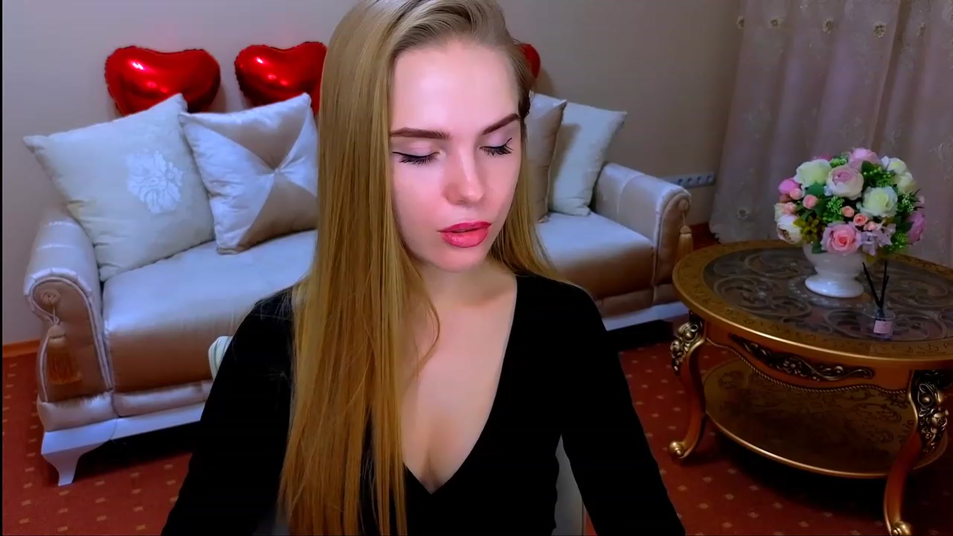 Gallery image thumbnail from Honey_Lucky's myfreecams stream on, 11/23/2023, 16:13 image 12 of 20