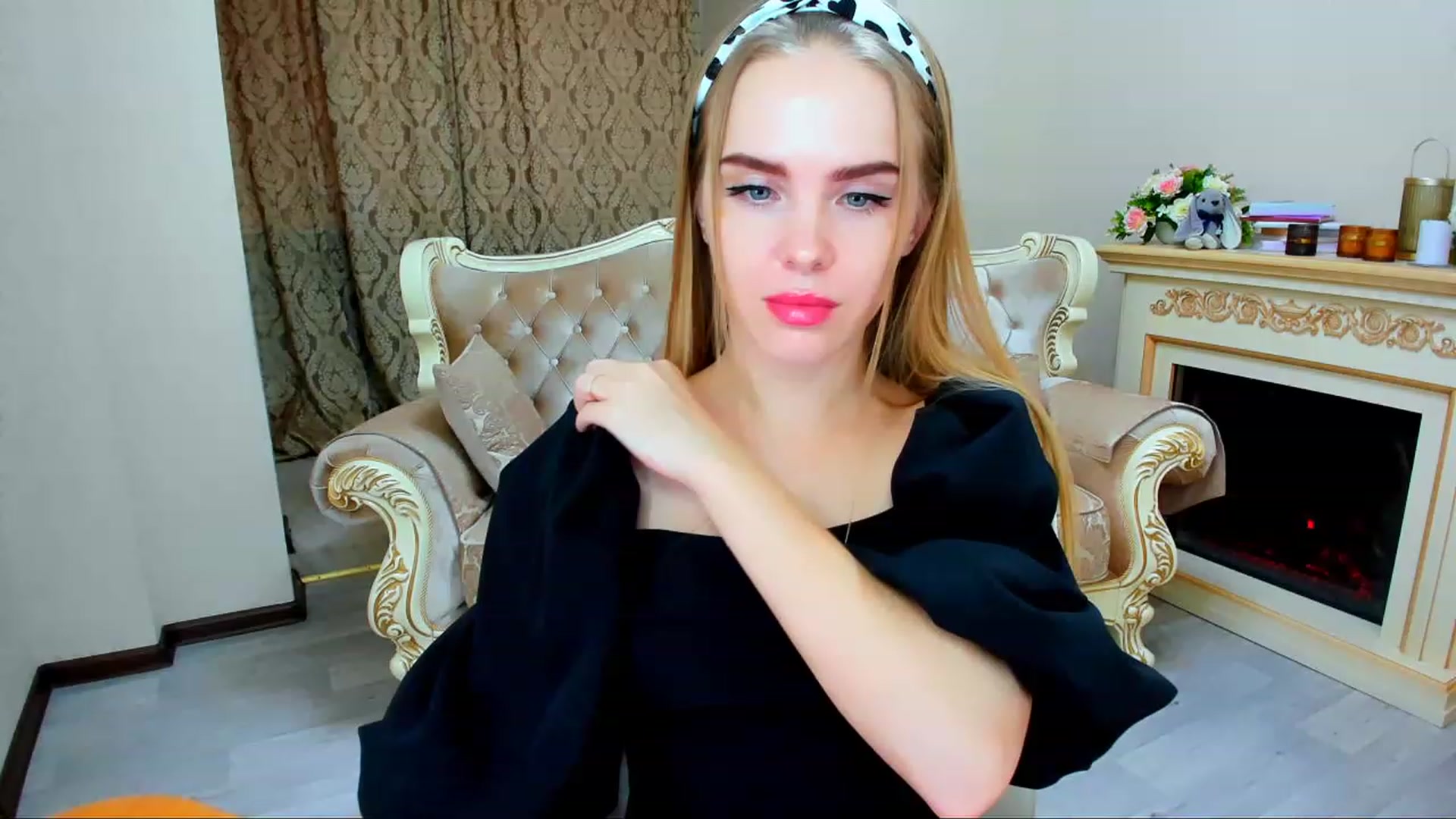 Gallery image thumbnail from Honey_Lucky's myfreecams stream on, 11/26/2023, 11:33 image 1 of 20