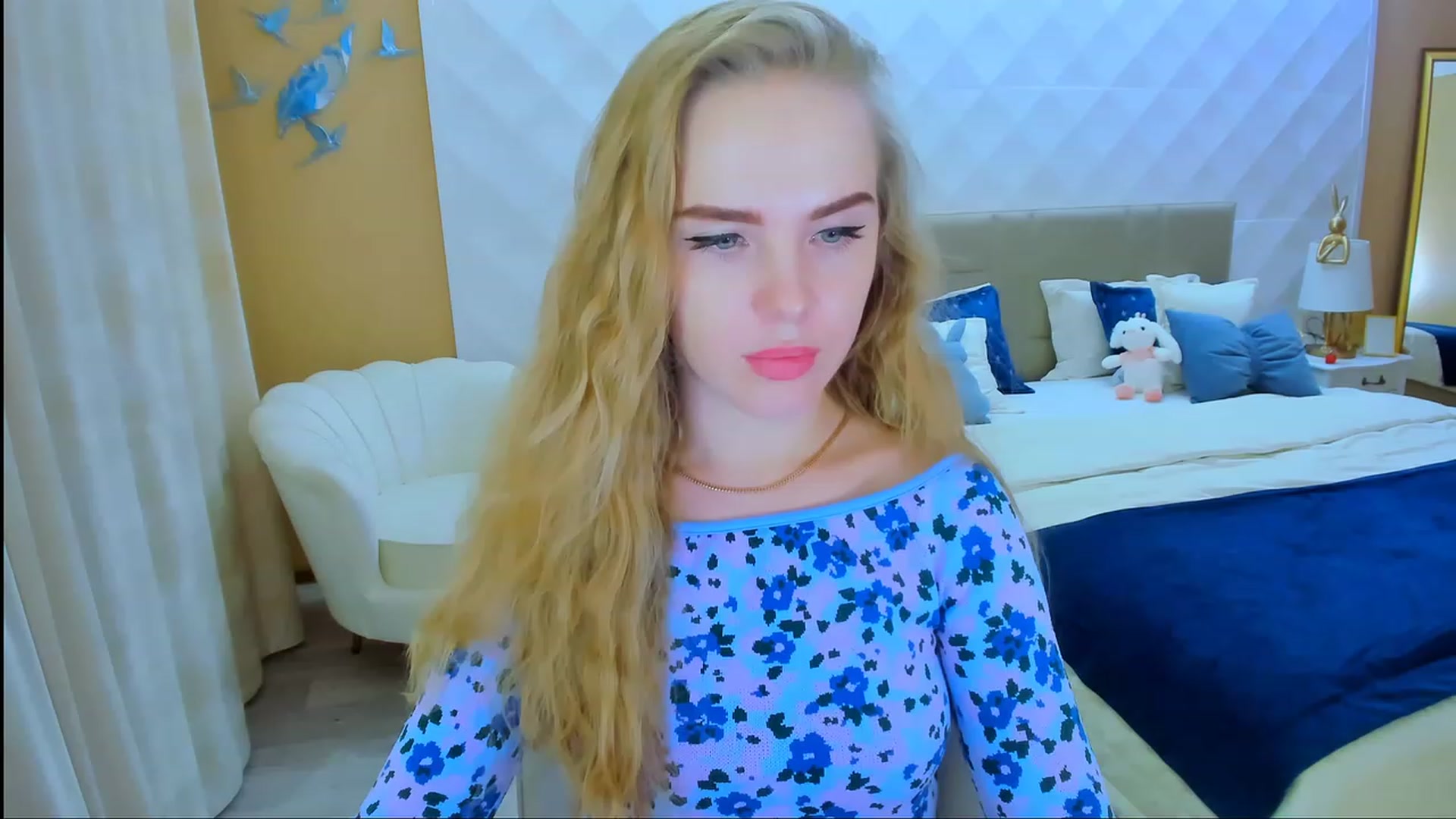 Gallery image thumbnail from Honey_Lucky's myfreecams stream on, 11/29/2023, 13:54 image 11 of 20