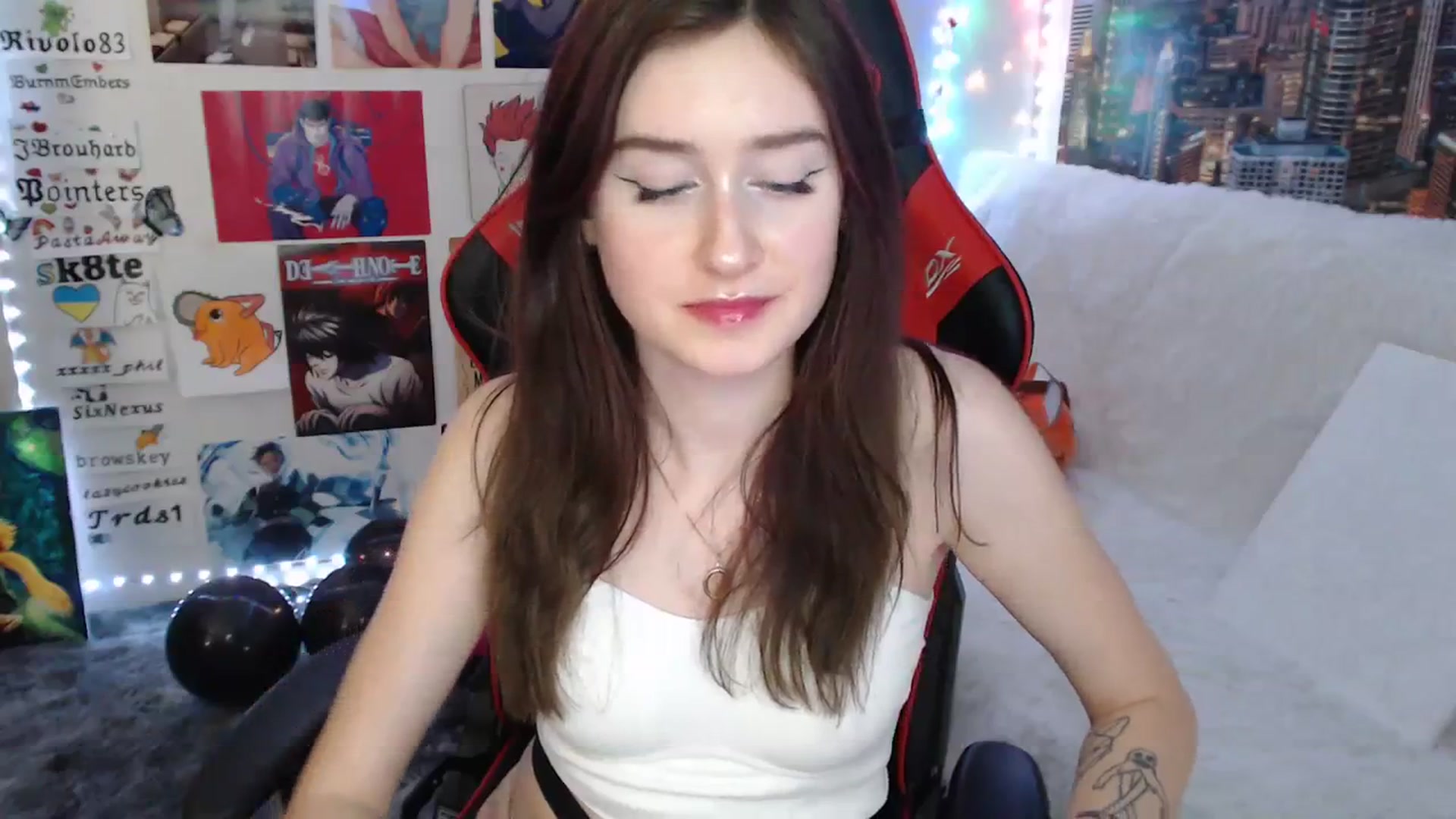 Gallery image thumbnail from Honey_dream's myfreecams stream on, 02/12/2024, 24:43 image 11 of 20