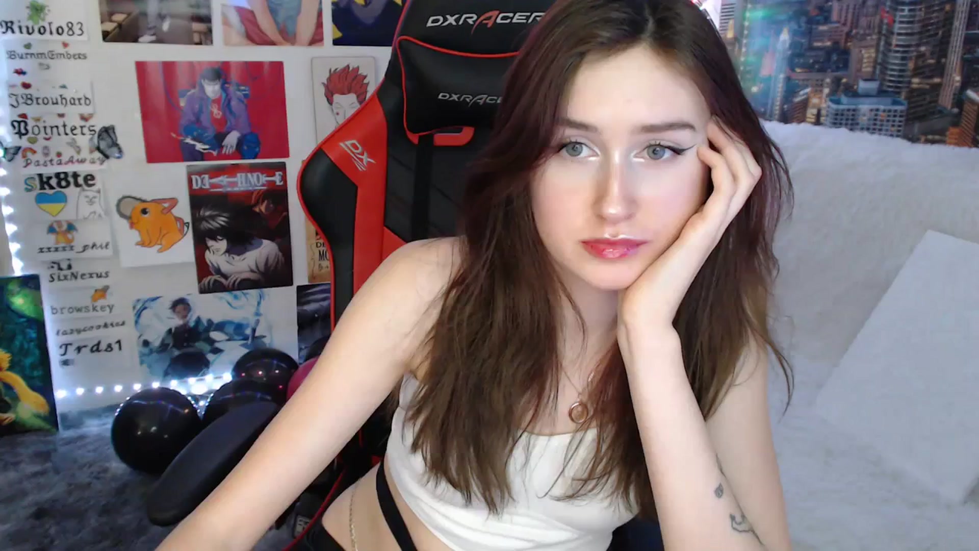 Gallery image thumbnail from Honey_dream's myfreecams stream on, 02/12/2024, 24:43 image 9 of 20