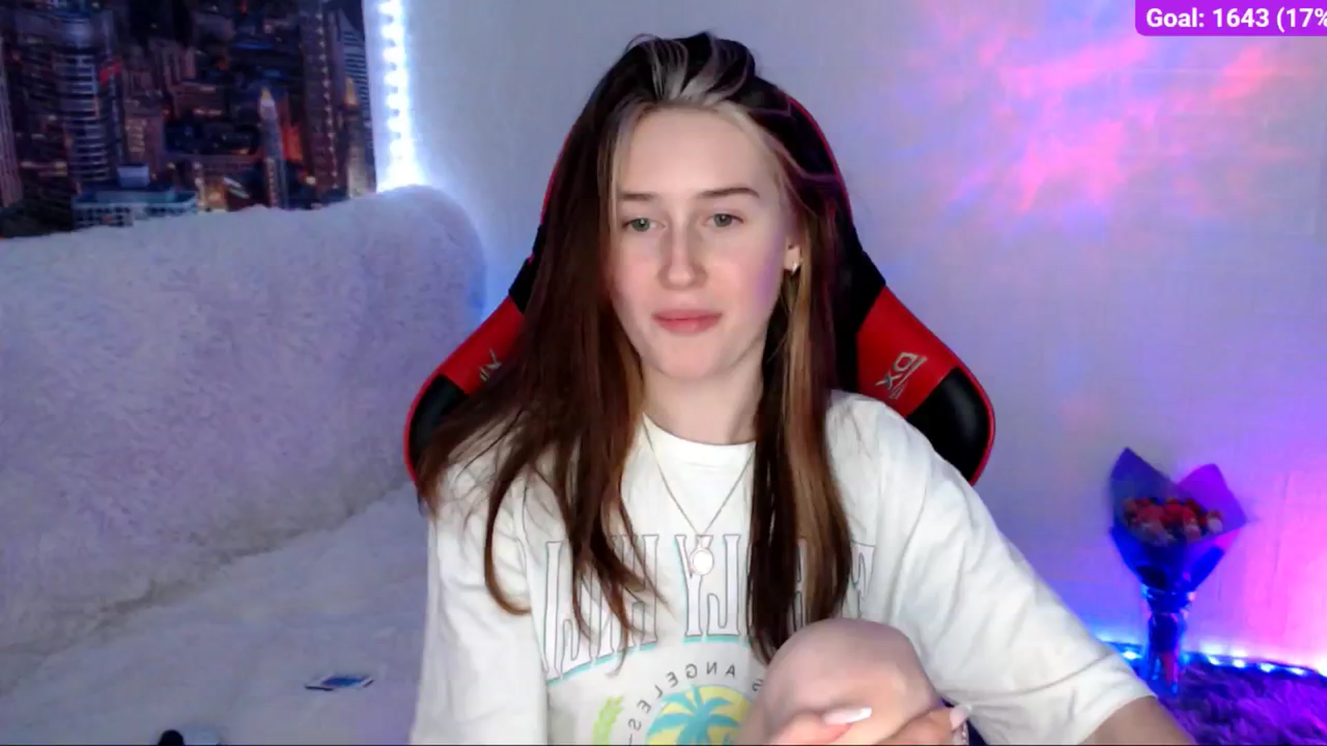 Gallery image thumbnail from Honey_dream's myfreecams stream on, 09/08/2024, 01:12 image 6 of 20