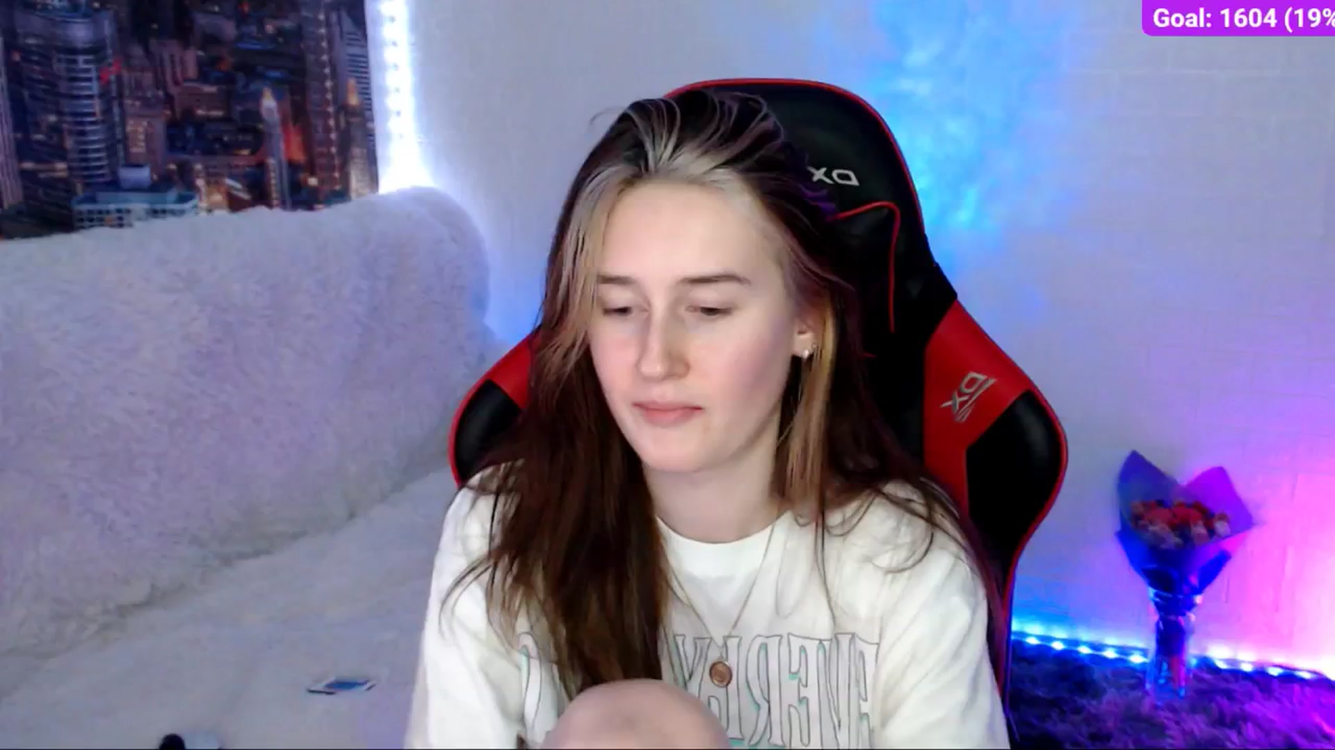Gallery image thumbnail from Honey_dream's myfreecams stream on, 09/08/2024, 01:12 image 12 of 20