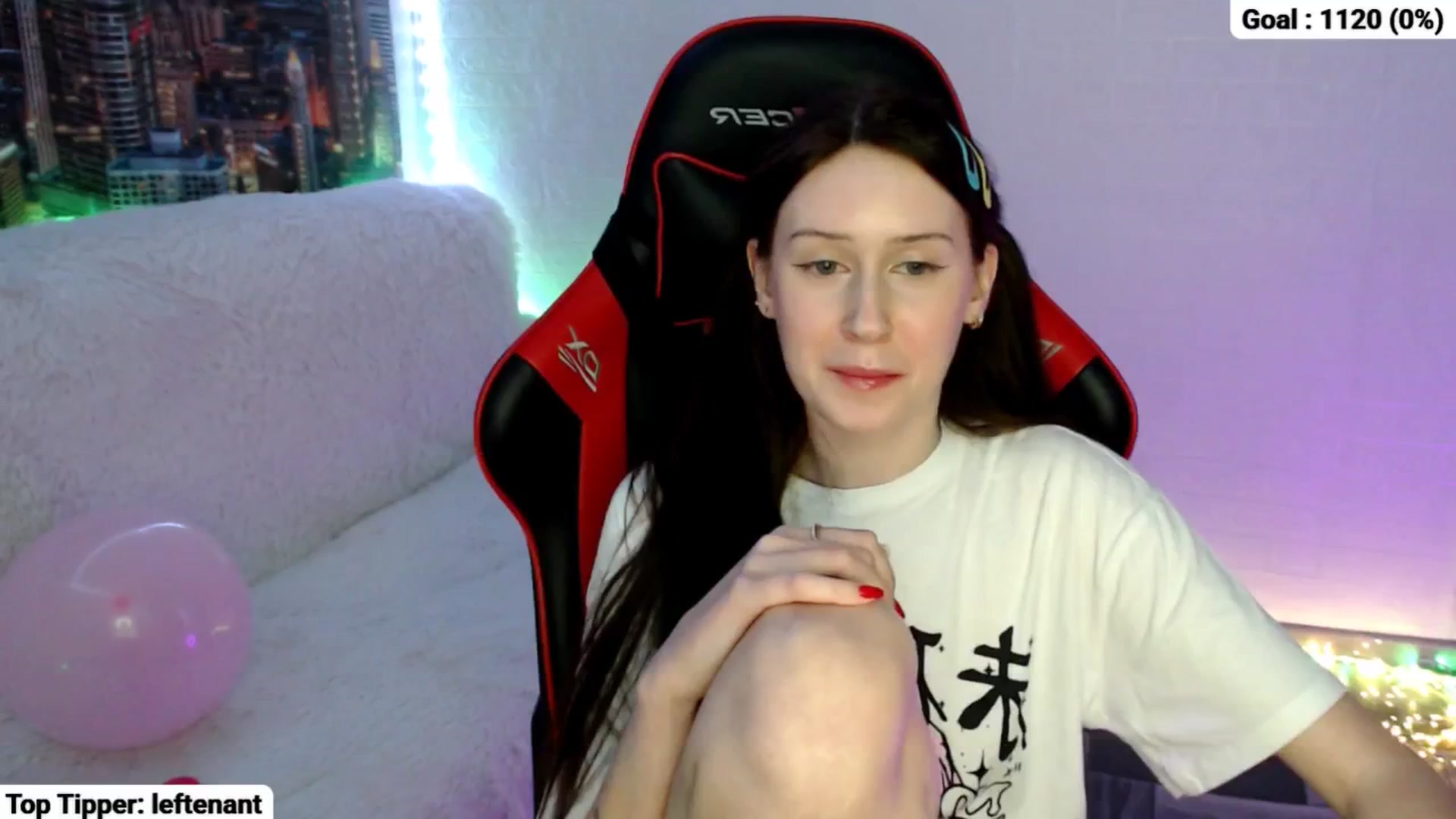 Gallery image thumbnail from Honey_dream's myfreecams stream on, 04/14/2025, 01:59 image 4 of 20