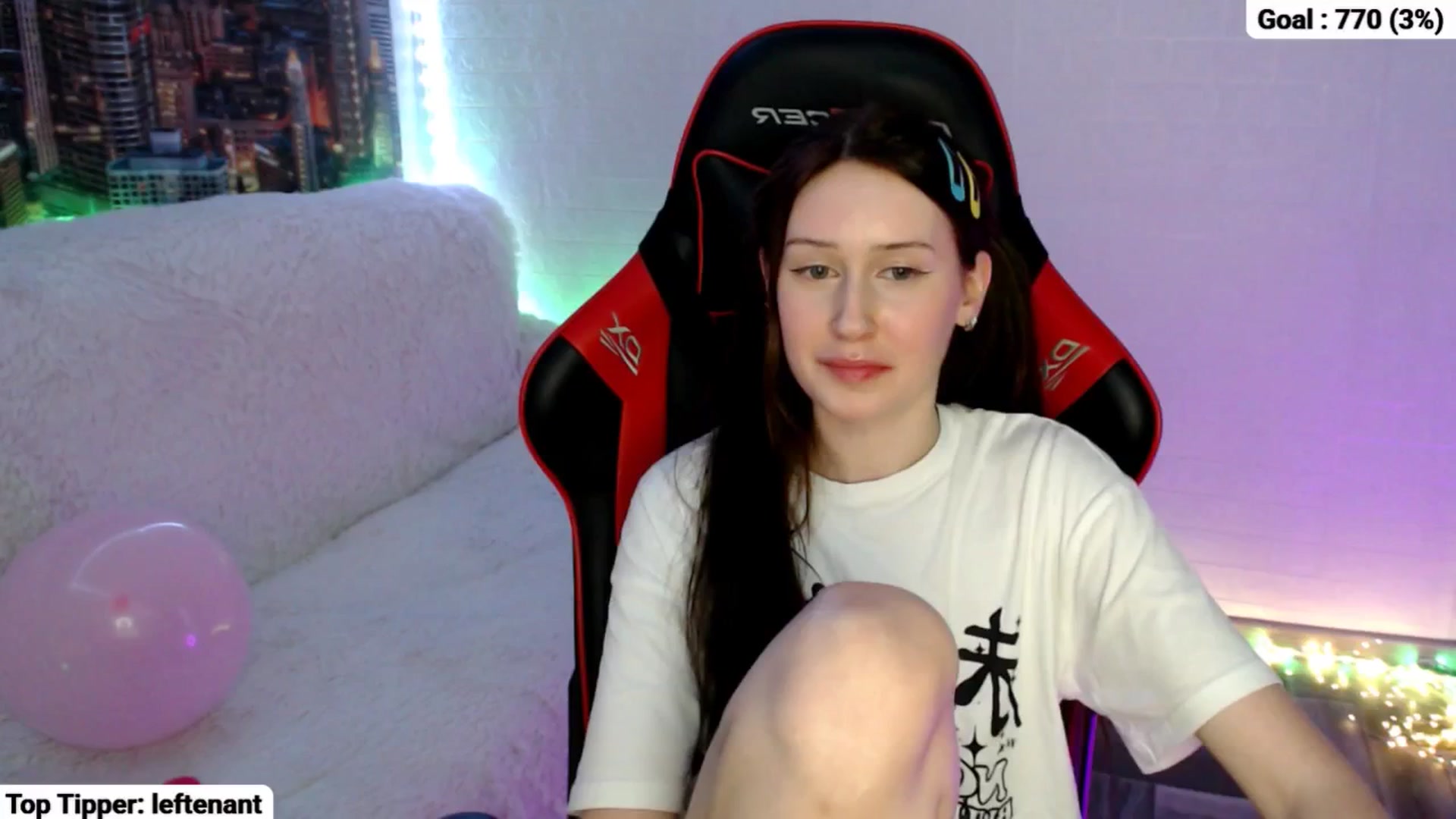 Gallery image thumbnail from Honey_dream's myfreecams stream on, 04/14/2025, 01:59 image 20 of 20