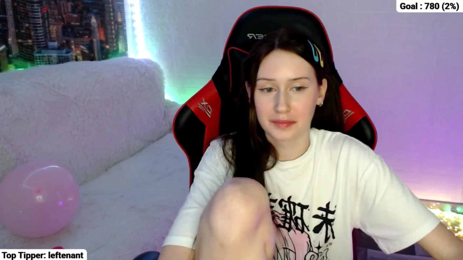 Gallery image thumbnail from Honey_dream's myfreecams stream on, 04/14/2025, 01:59 image 18 of 20