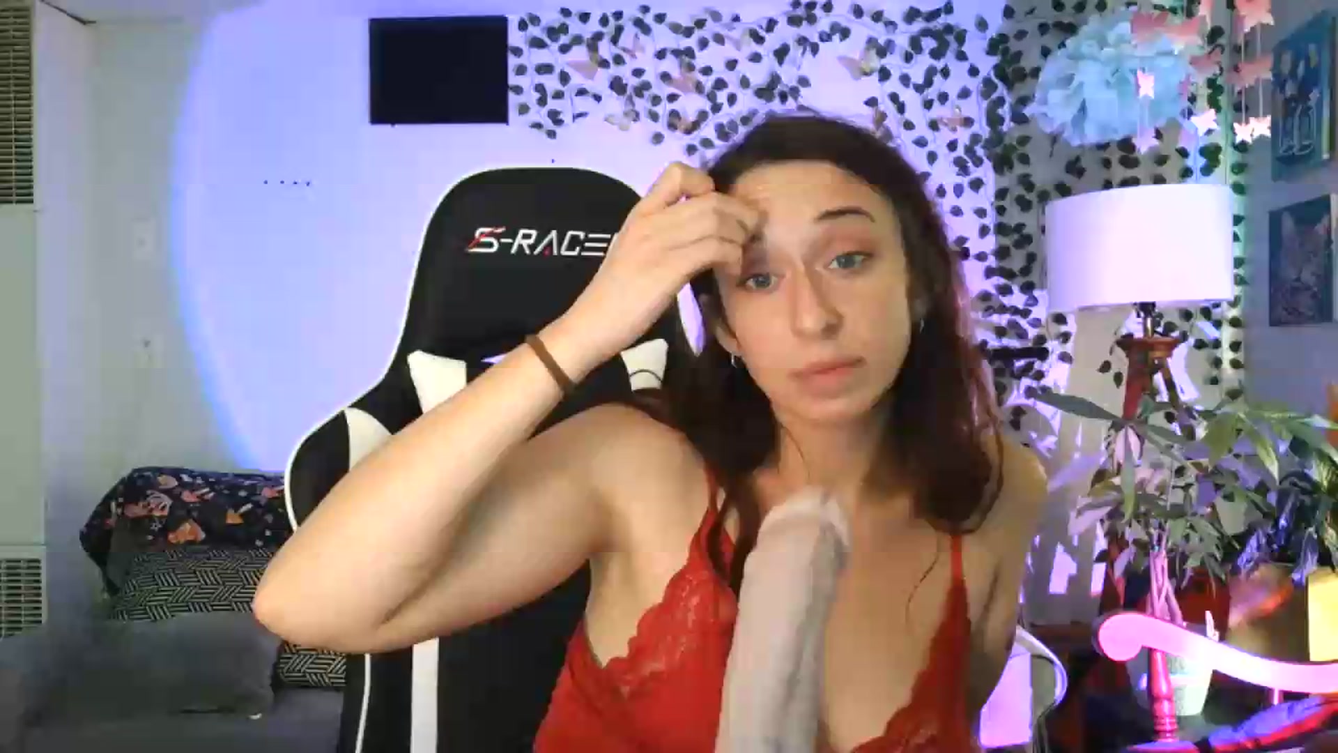 Gallery image thumbnail from Honey_luxxx's myfreecams stream on, 09/01/2026, 20:40 image 5 of 20