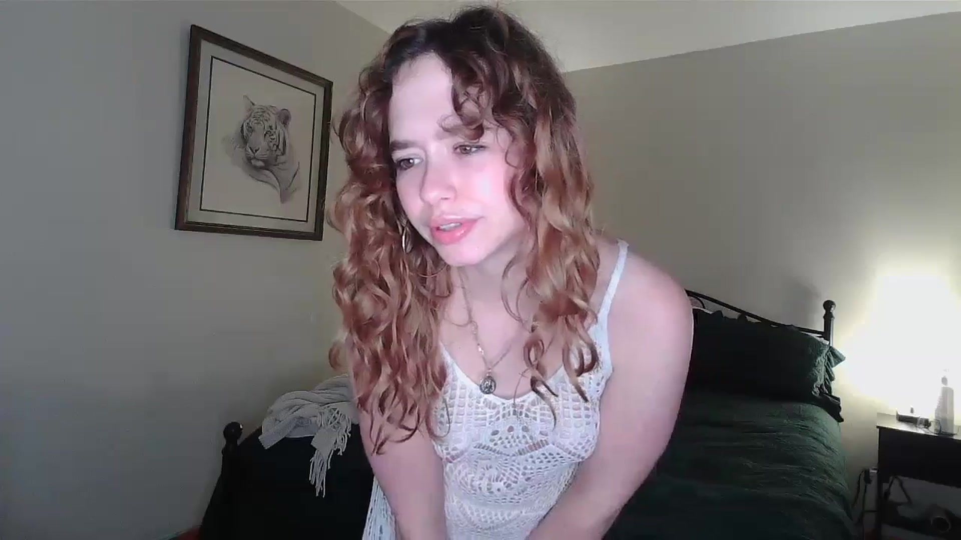 Gallery image thumbnail from Honeyandroses's myfreecams stream on, 06/08/2024, 01:13 image 11 of 20