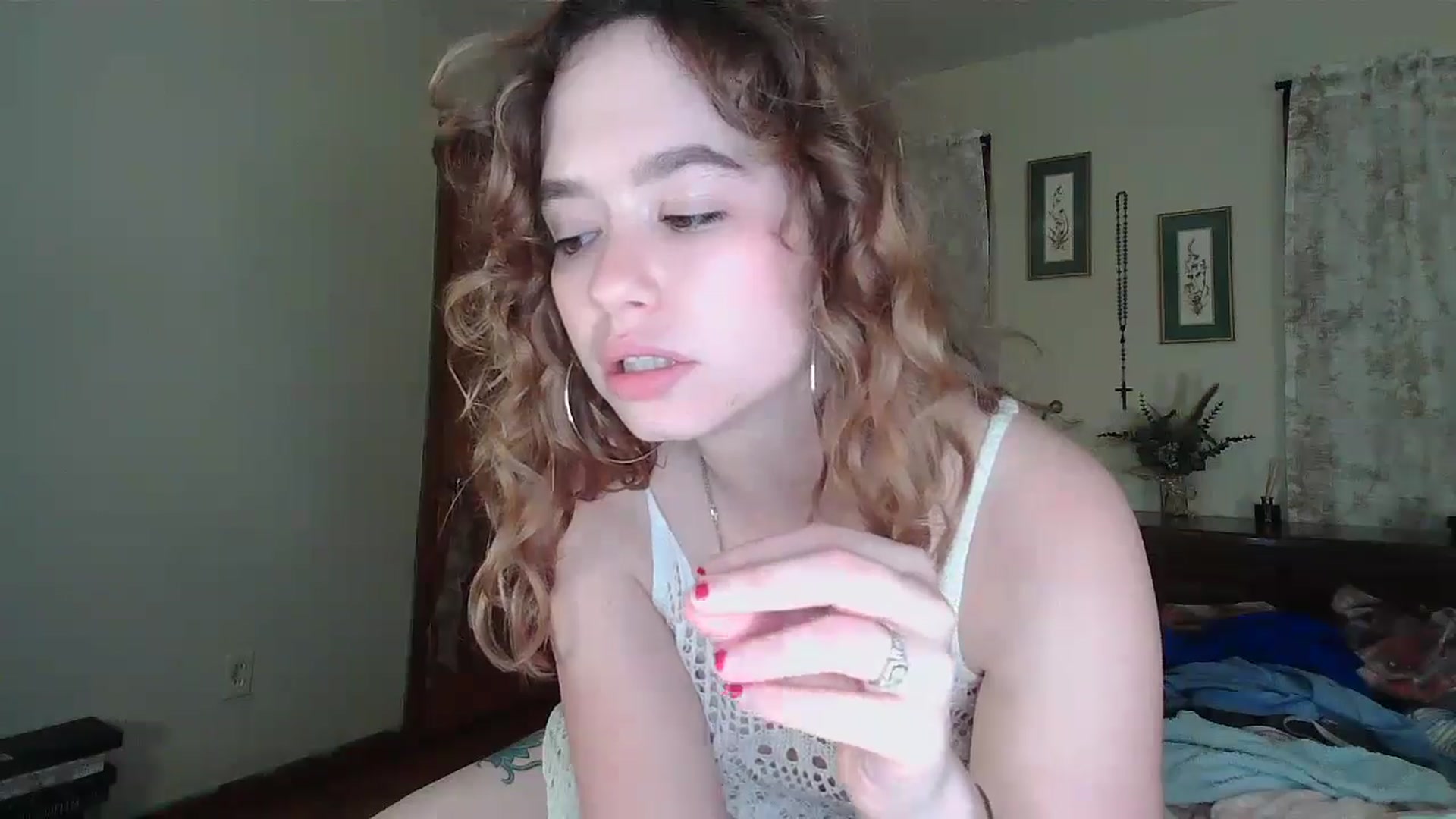 Gallery image thumbnail from Honeyandroses's myfreecams stream on, 06/08/2024, 02:42 image 4 of 20