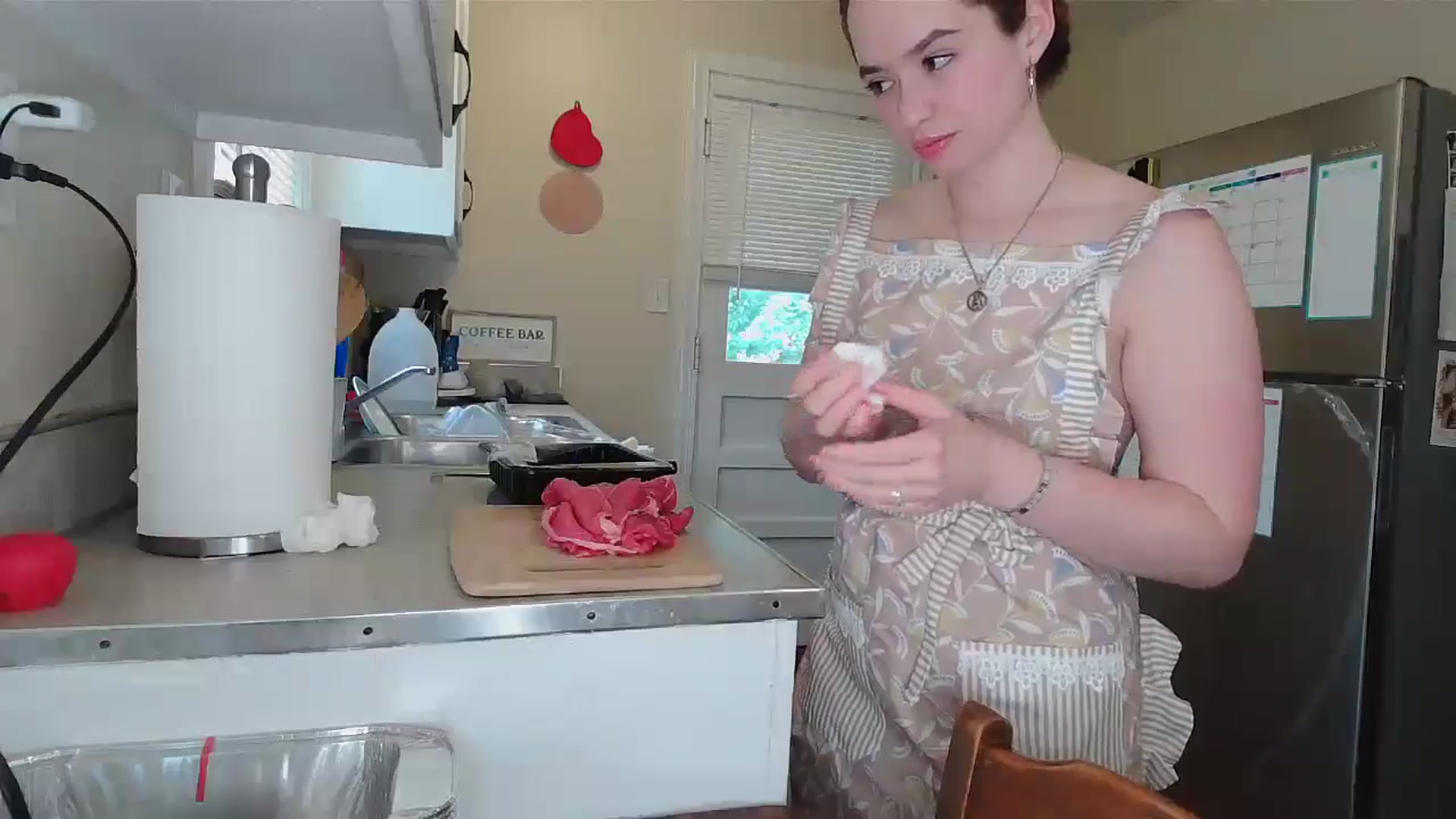 Gallery image thumbnail from Honeyandroses's myfreecams stream on, 06/10/2024, 23:13 image 15 of 20