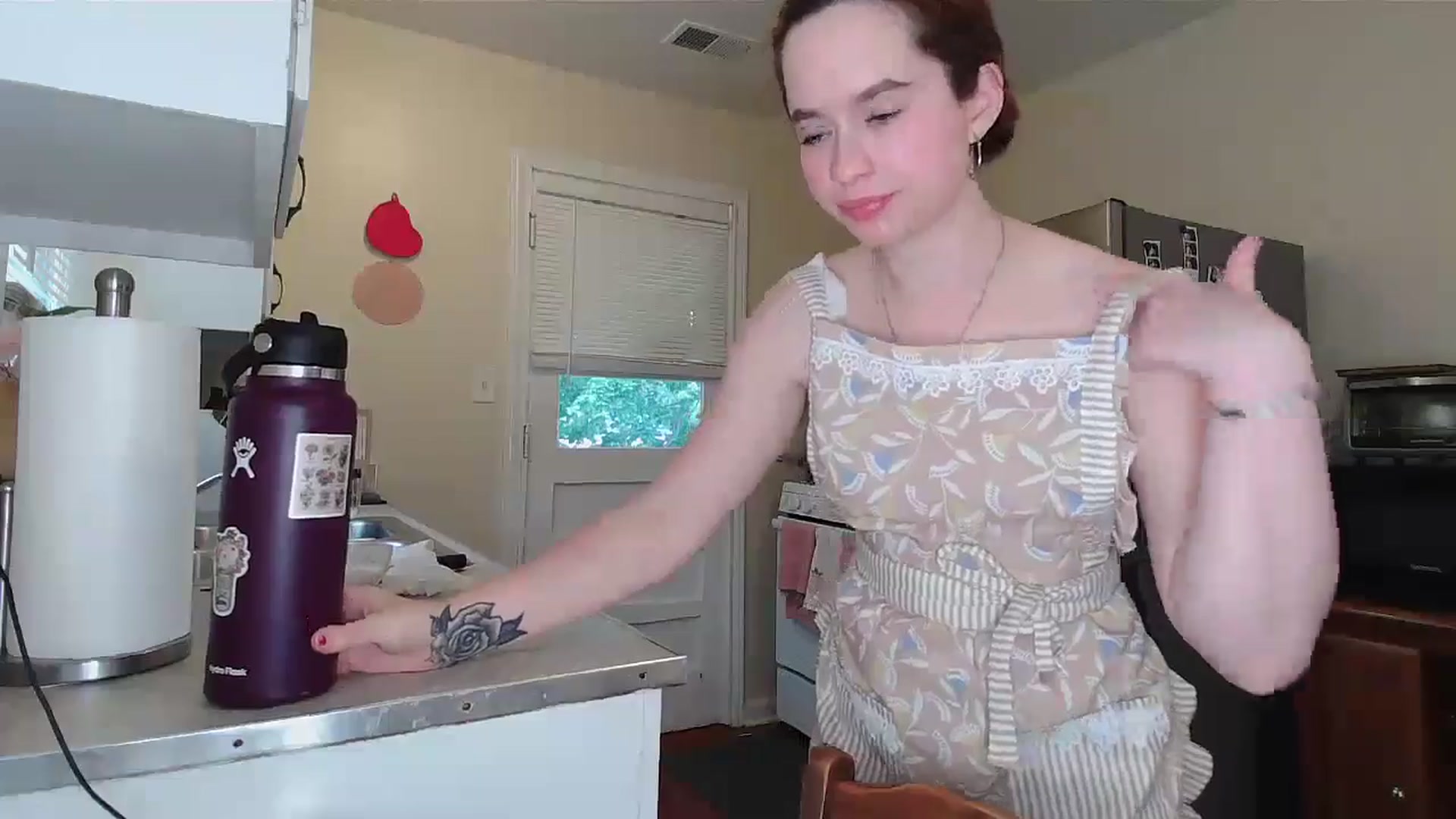 Gallery image thumbnail from Honeyandroses's myfreecams stream on, 06/10/2024, 23:55 image 5 of 20