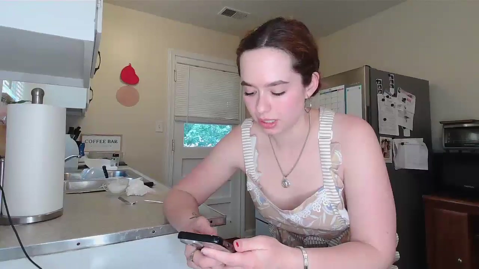 Gallery image thumbnail from Honeyandroses's myfreecams stream on, 06/10/2024, 23:55 image 4 of 20