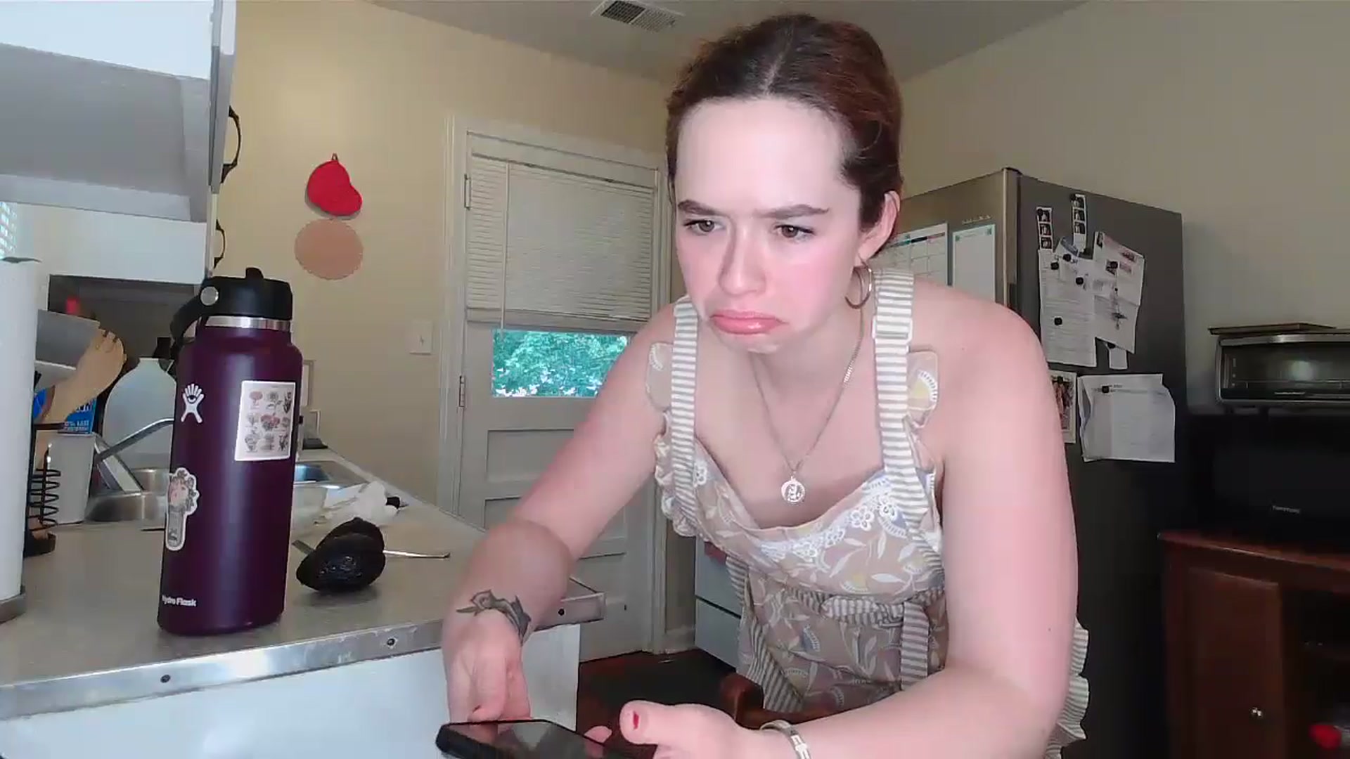 Gallery image thumbnail from Honeyandroses's myfreecams stream on, 06/10/2024, 23:55 image 12 of 20