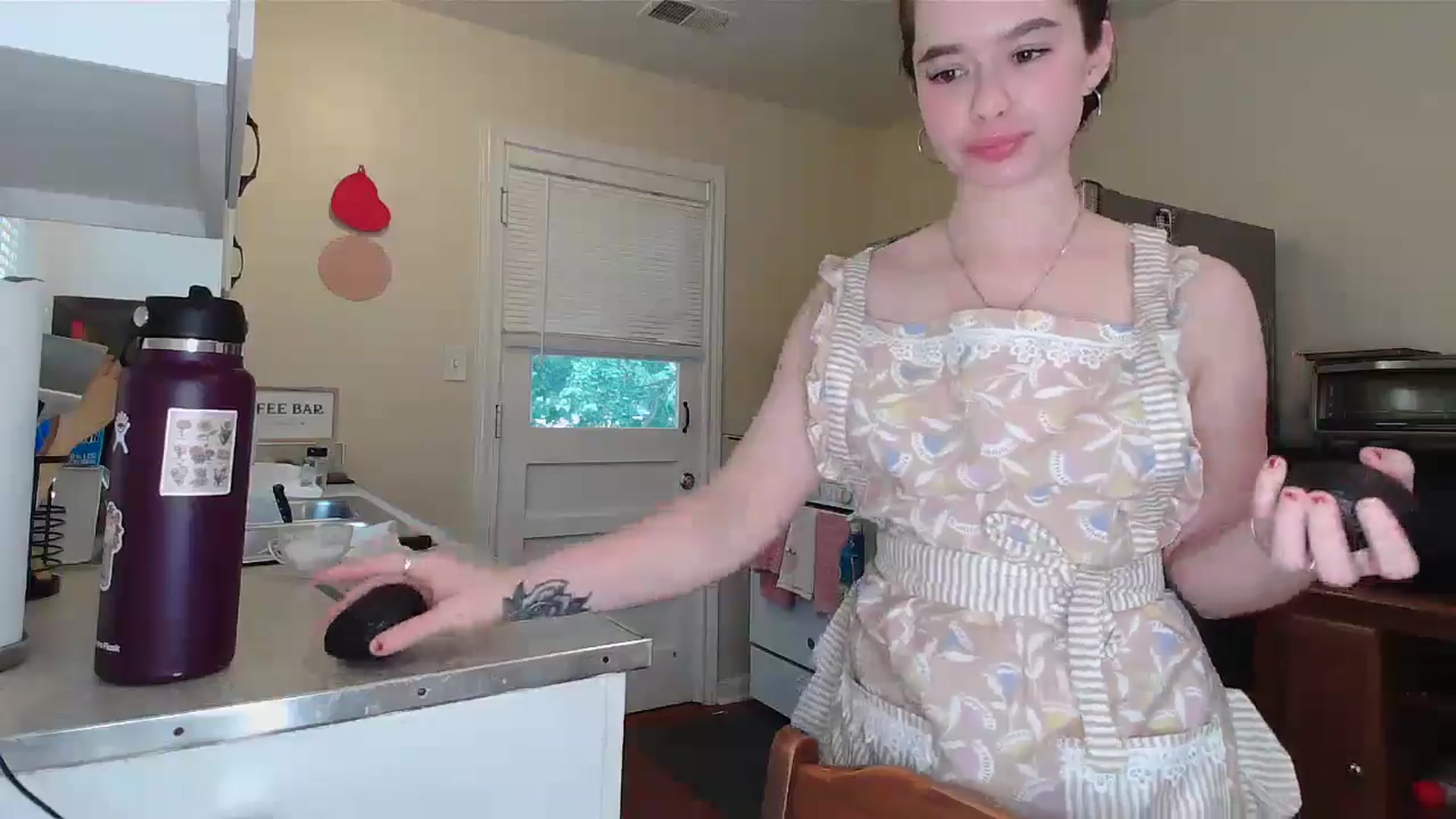 Gallery image thumbnail from Honeyandroses's myfreecams stream on, 06/10/2024, 23:55 image 7 of 20