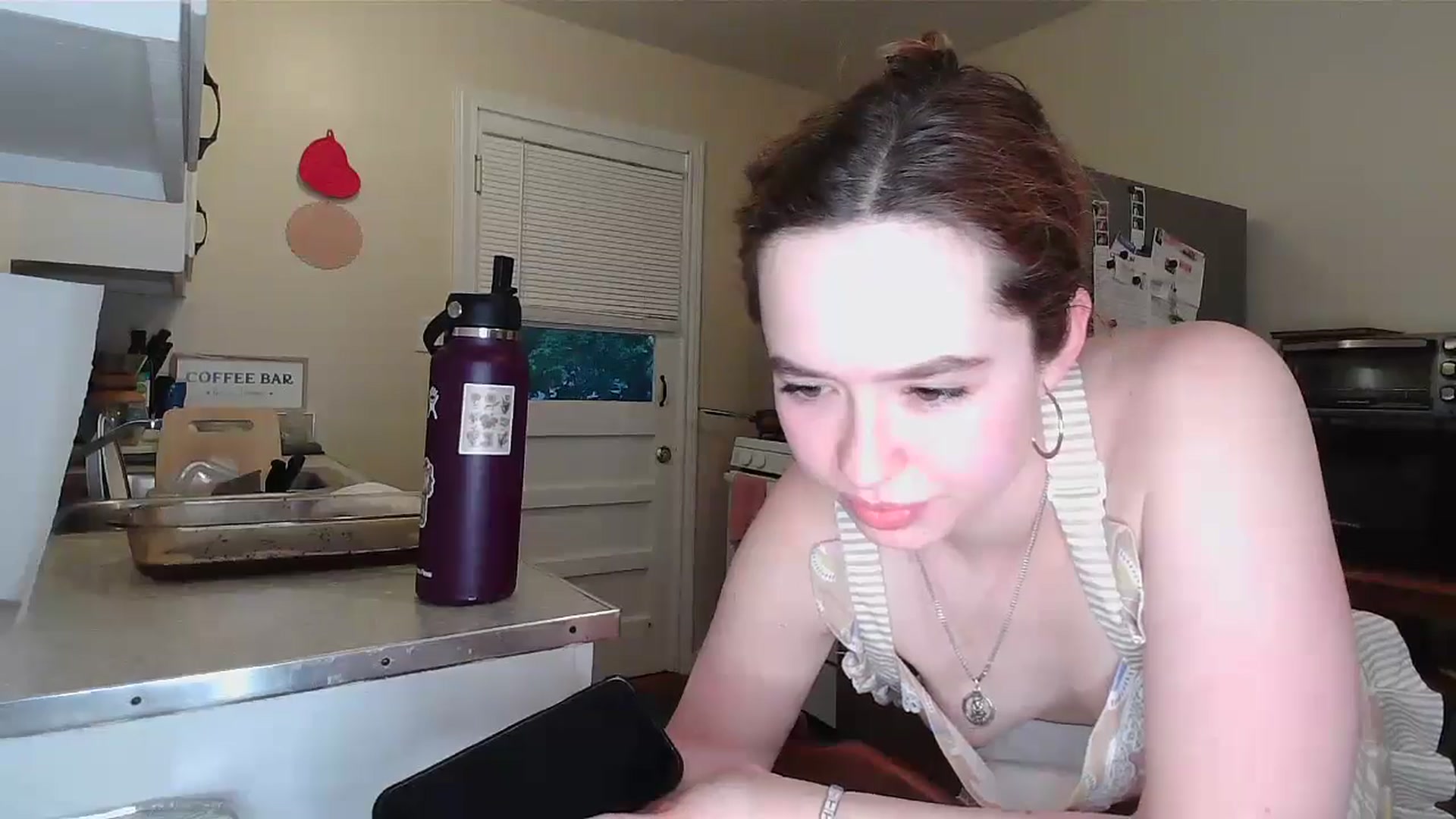 Gallery image thumbnail from Honeyandroses's myfreecams stream on, 06/11/2024, 01:59 image 6 of 20