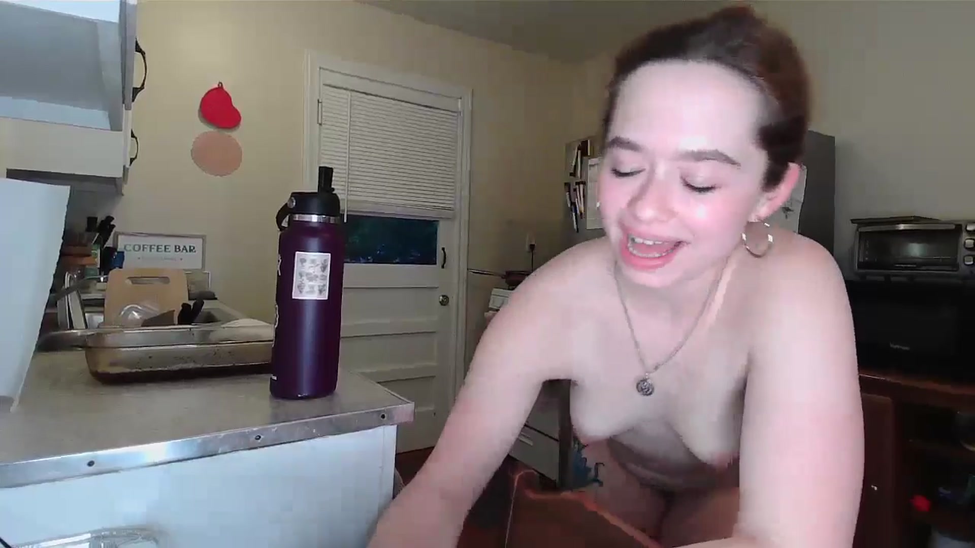 Gallery image thumbnail from Honeyandroses's myfreecams stream on, 06/11/2024, 01:59 image 9 of 20