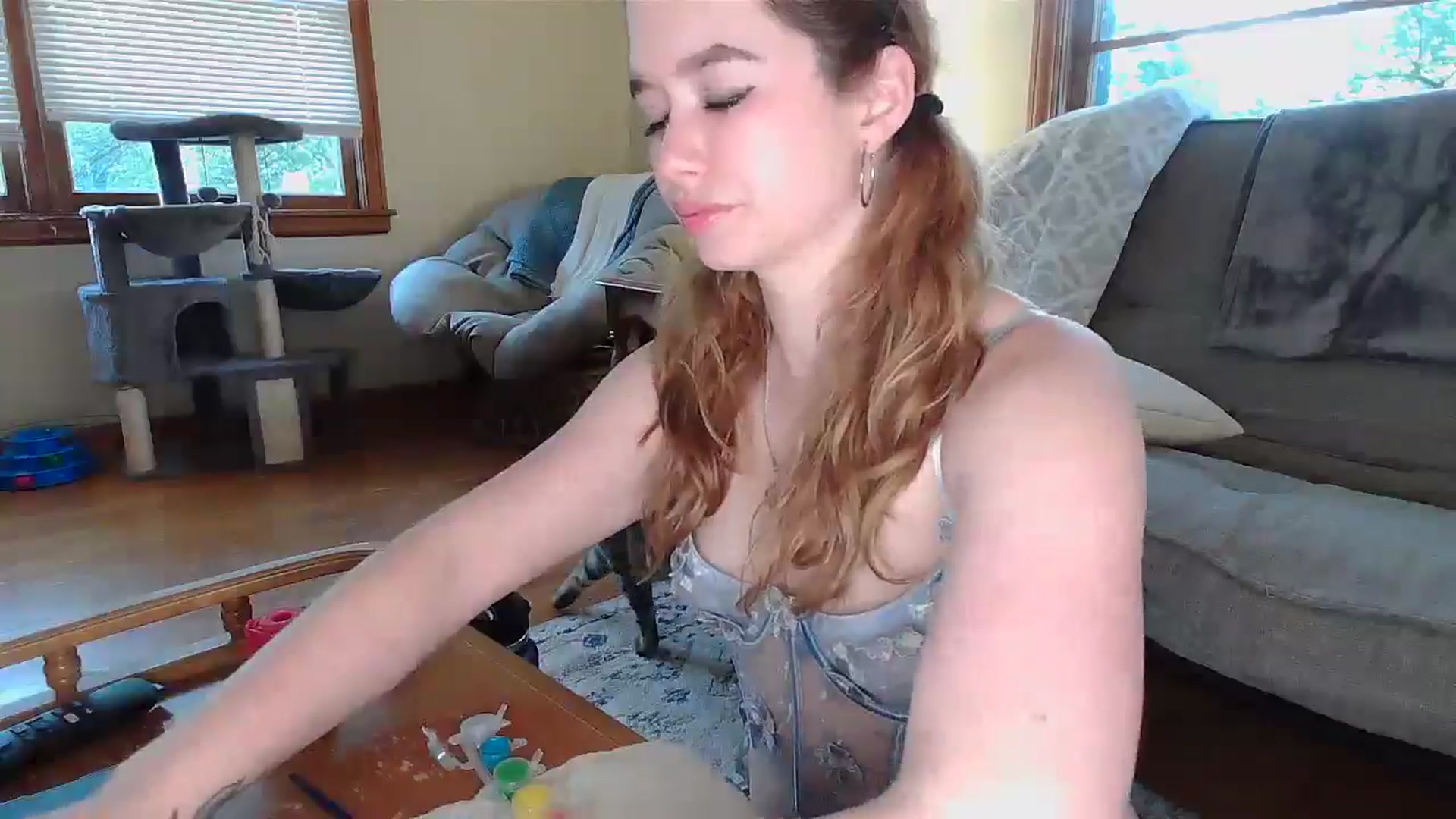 Gallery image thumbnail from Honeyandroses's myfreecams stream on, 06/12/2024, 24:22 image 19 of 20