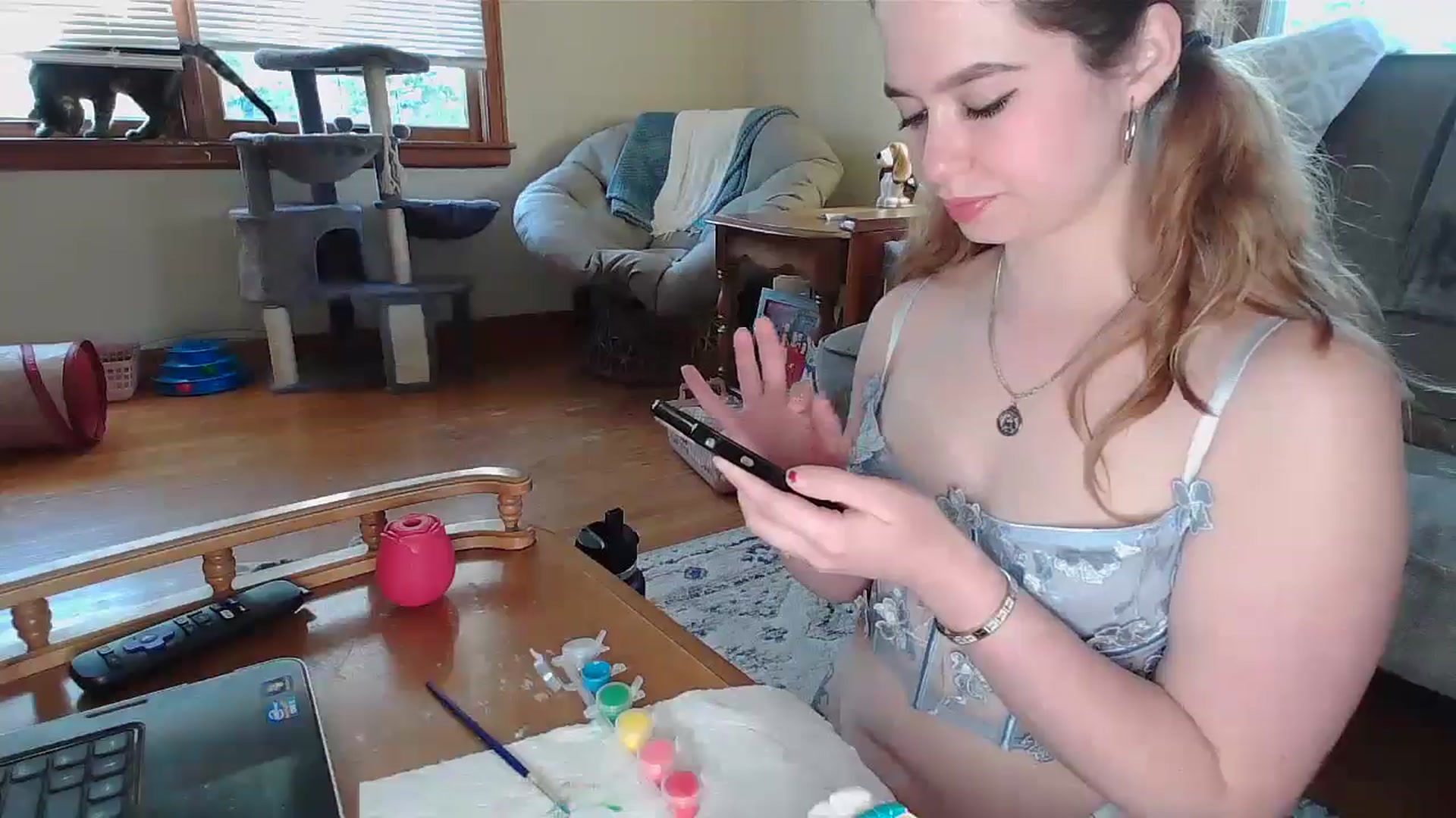 Gallery image thumbnail from Honeyandroses's myfreecams stream on, 06/12/2024, 24:22 image 8 of 20