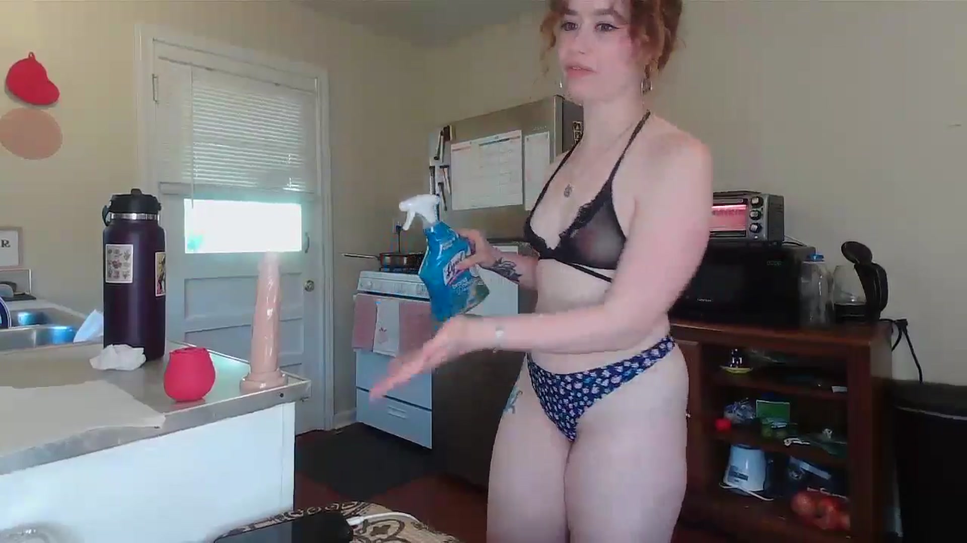 Gallery image thumbnail from Honeyandroses's myfreecams stream on, 06/13/2024, 23:57 image 15 of 20