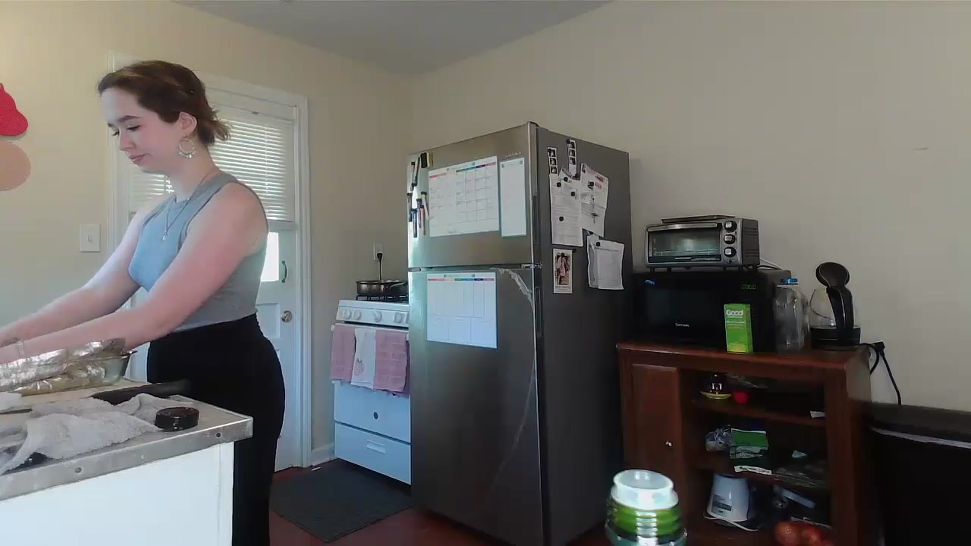 Gallery image thumbnail from Honeyandroses's myfreecams stream on, 06/16/2024, 01:00 image 3 of 20