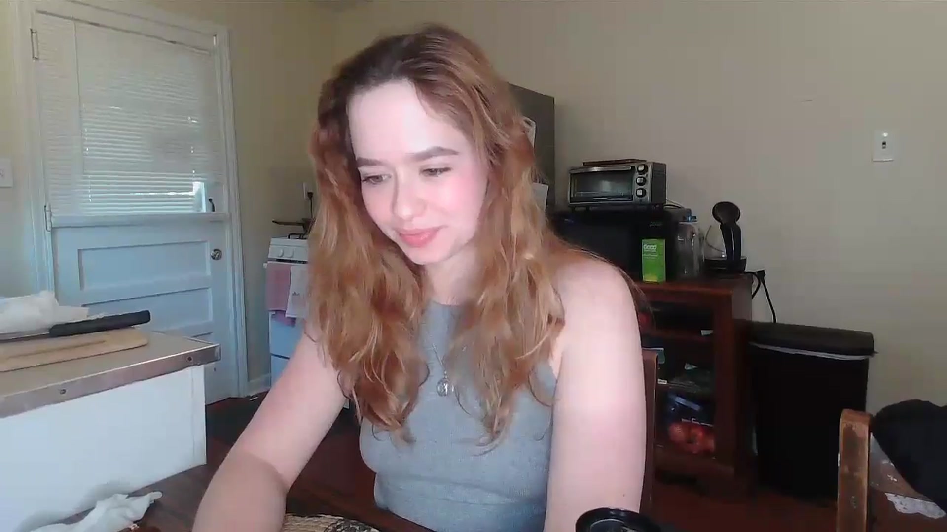 Gallery image thumbnail from Honeyandroses's myfreecams stream on, 06/16/2024, 01:00 image 14 of 20