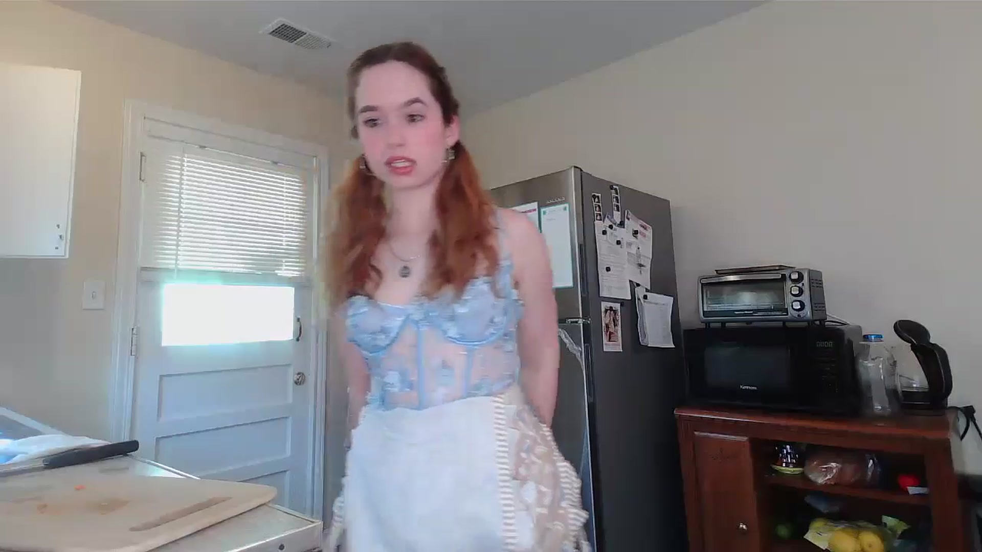 Gallery image thumbnail from Honeyandroses's myfreecams stream on, 06/17/2024, 22:42 image 12 of 20