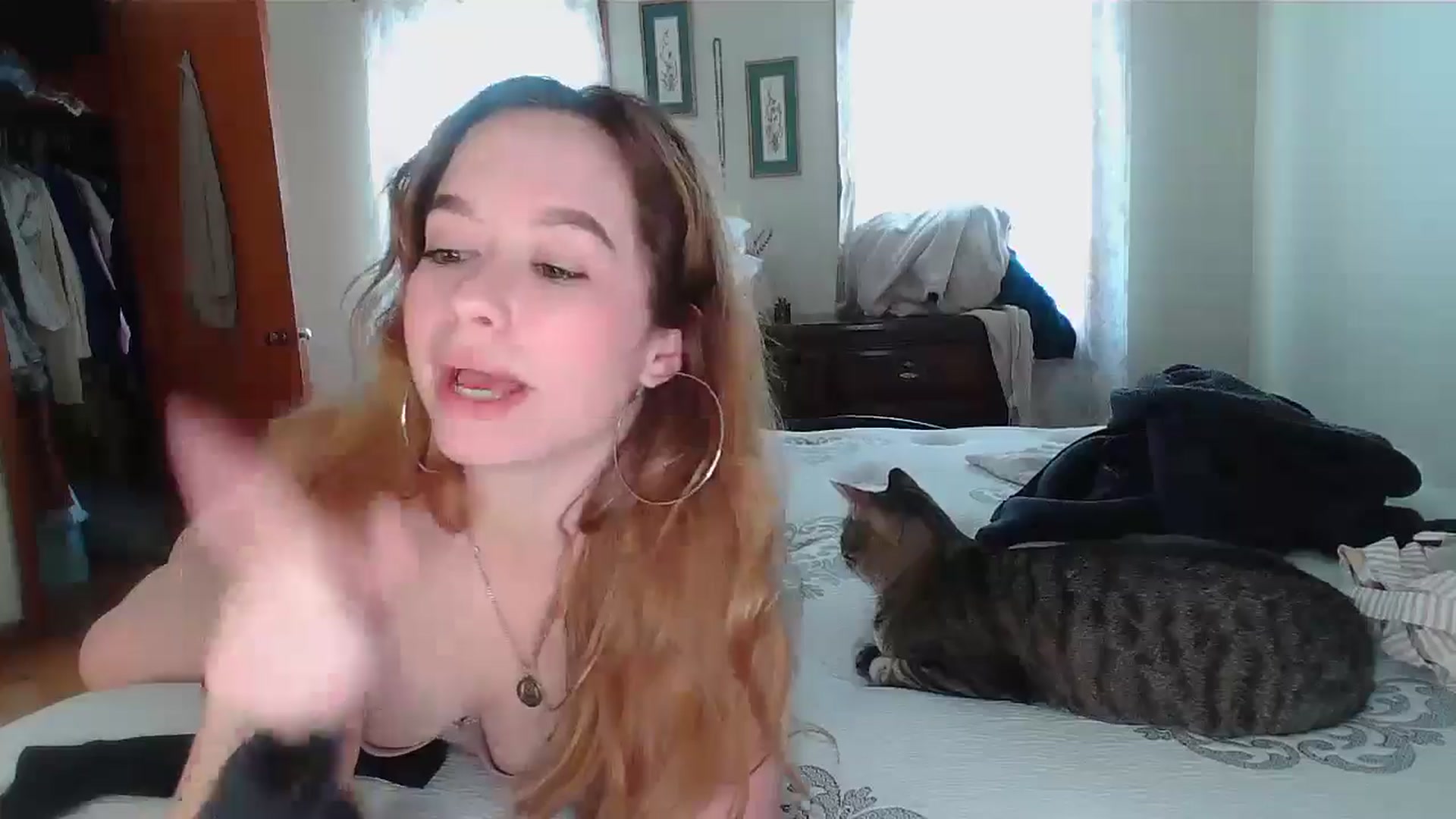 Gallery image thumbnail from Honeyandroses's myfreecams stream on, 06/22/2024, 20:51 image 15 of 20