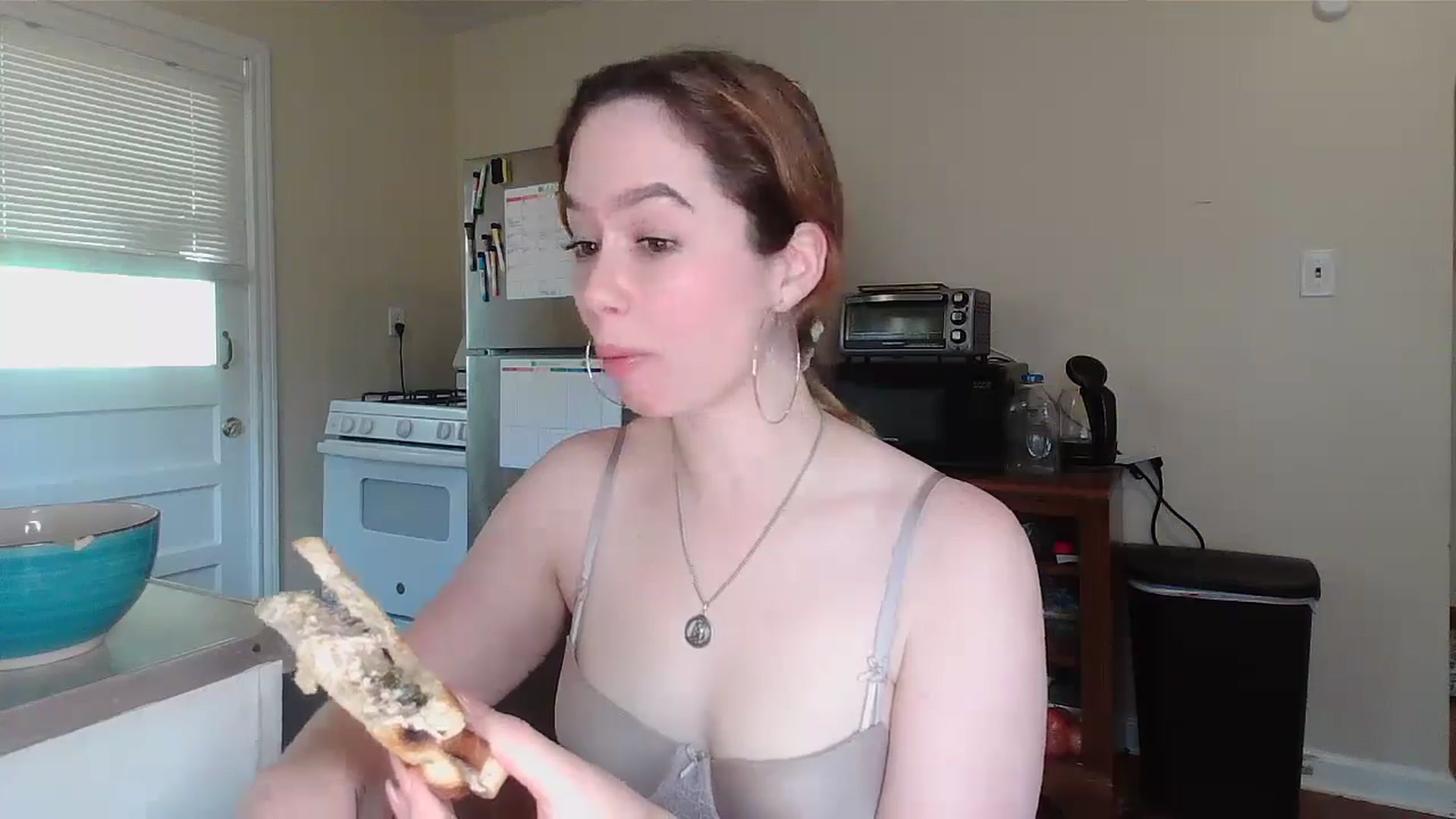 Gallery image thumbnail from Honeyandroses's myfreecams stream on, 06/22/2024, 23:58 image 4 of 20