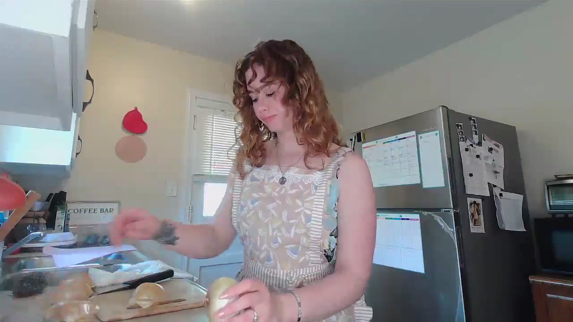 Gallery image thumbnail from Honeyandroses's myfreecams stream on, 06/24/2024, 21:58 image 18 of 20