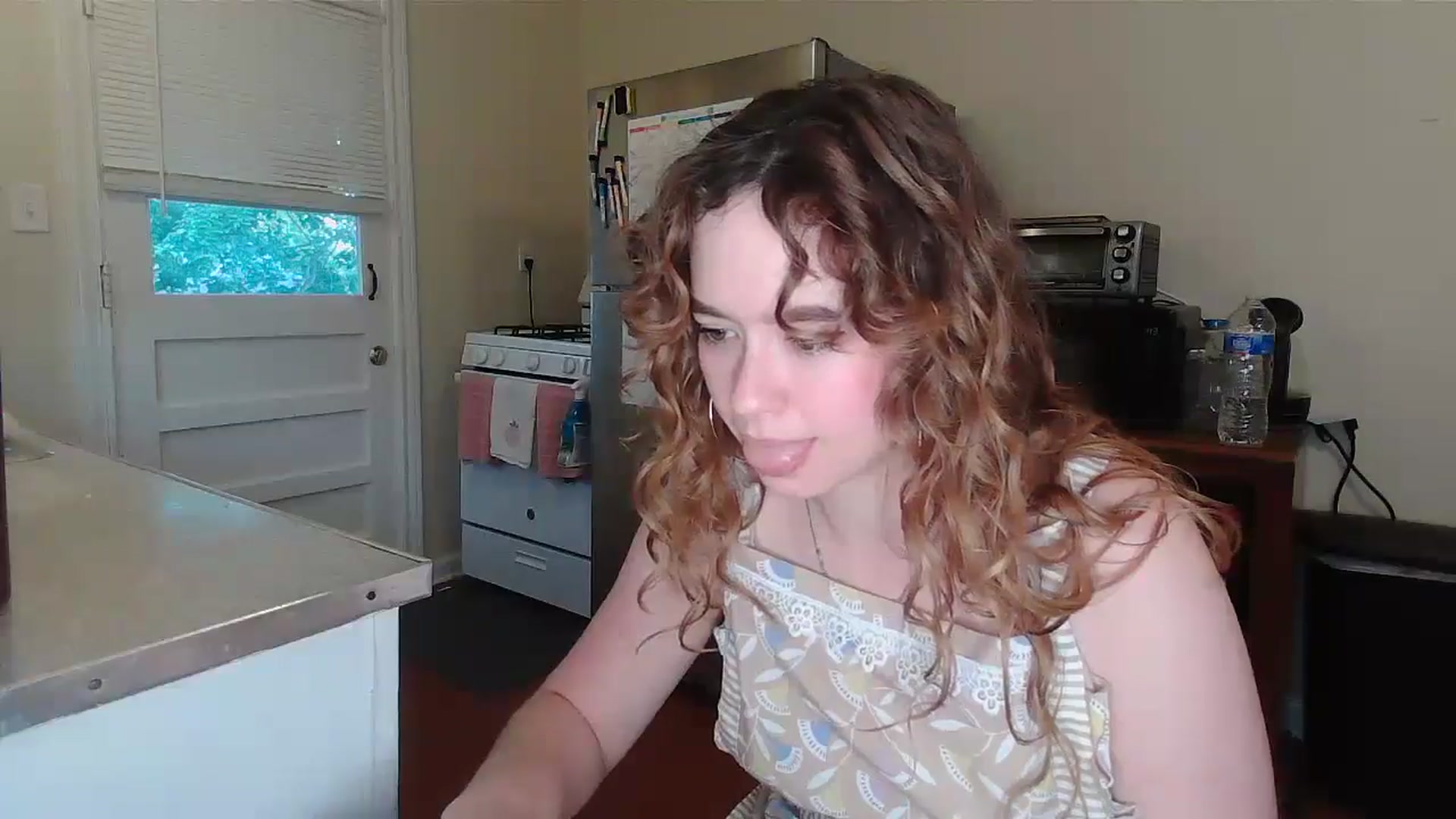 Gallery image thumbnail from Honeyandroses's myfreecams stream on, 06/25/2024, 02:03 image 3 of 20