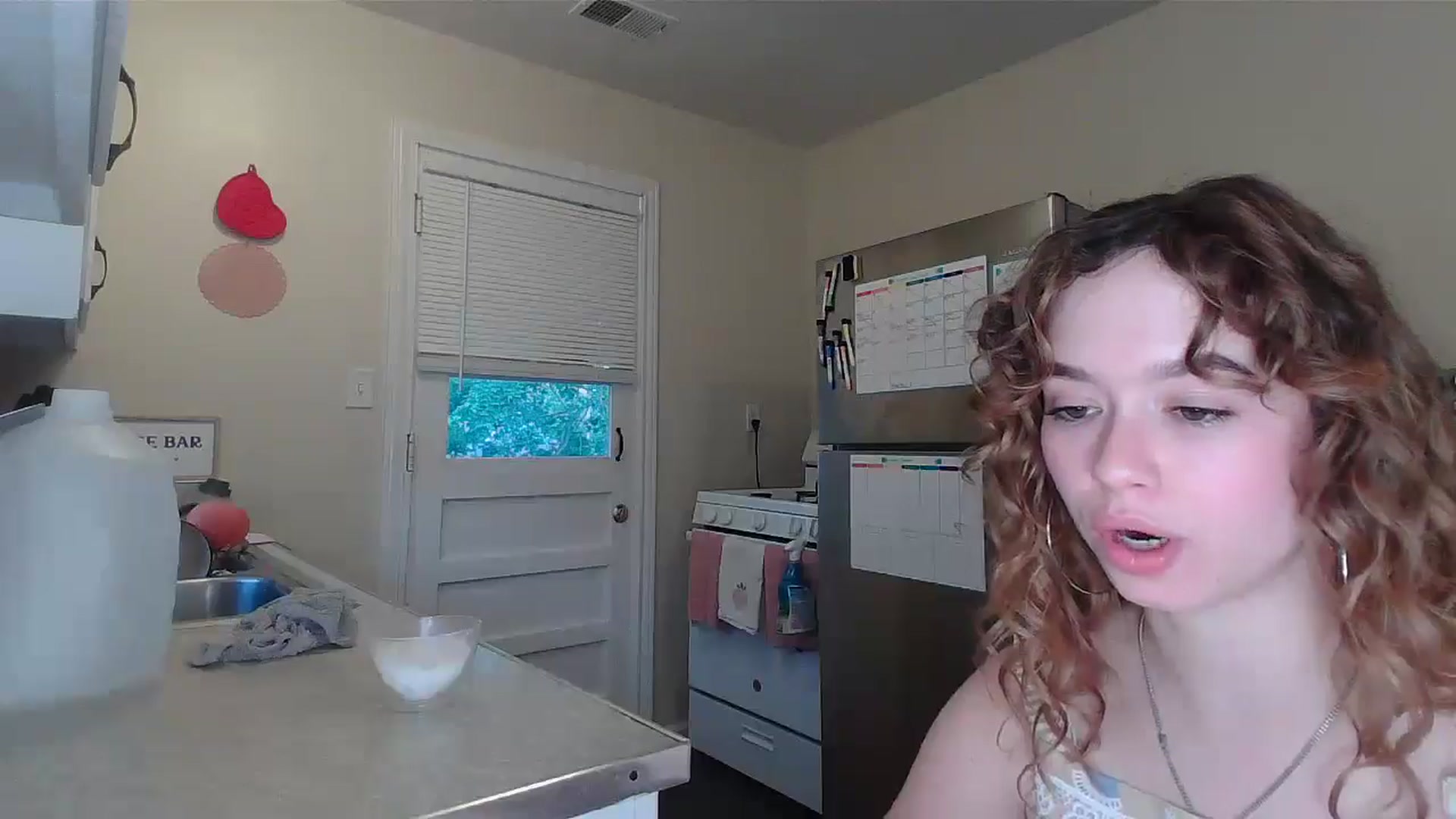 Gallery image thumbnail from Honeyandroses's myfreecams stream on, 06/25/2024, 02:03 image 5 of 20