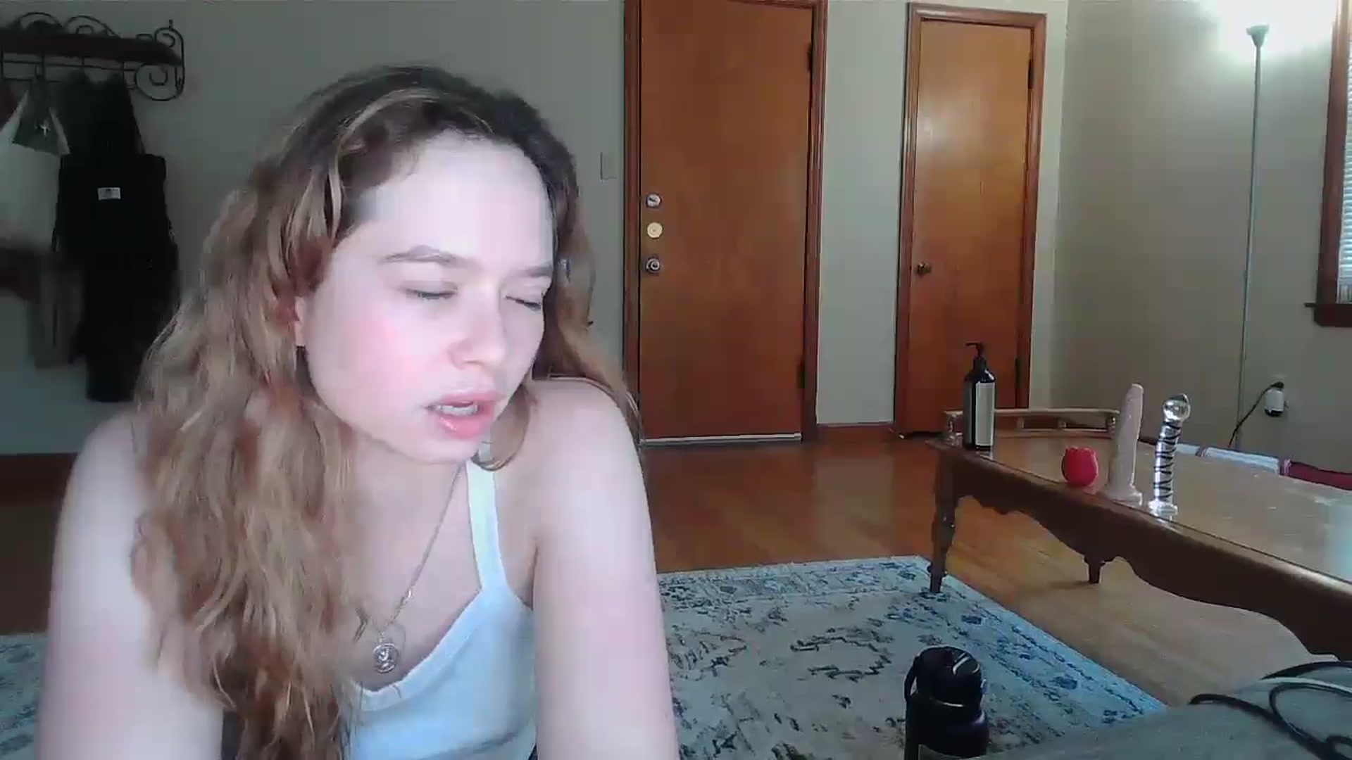 Gallery image thumbnail from Honeyandroses's myfreecams stream on, 06/28/2024, 01:01 image 7 of 20