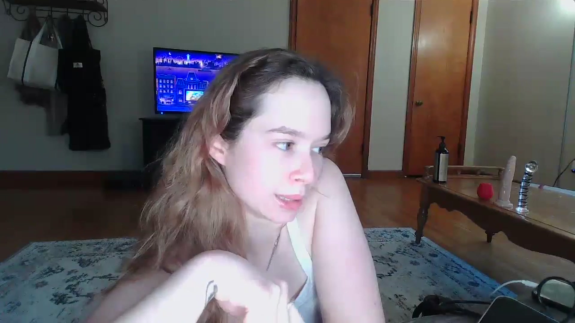 Gallery image thumbnail from Honeyandroses's myfreecams stream on, 06/28/2024, 01:01 image 14 of 20