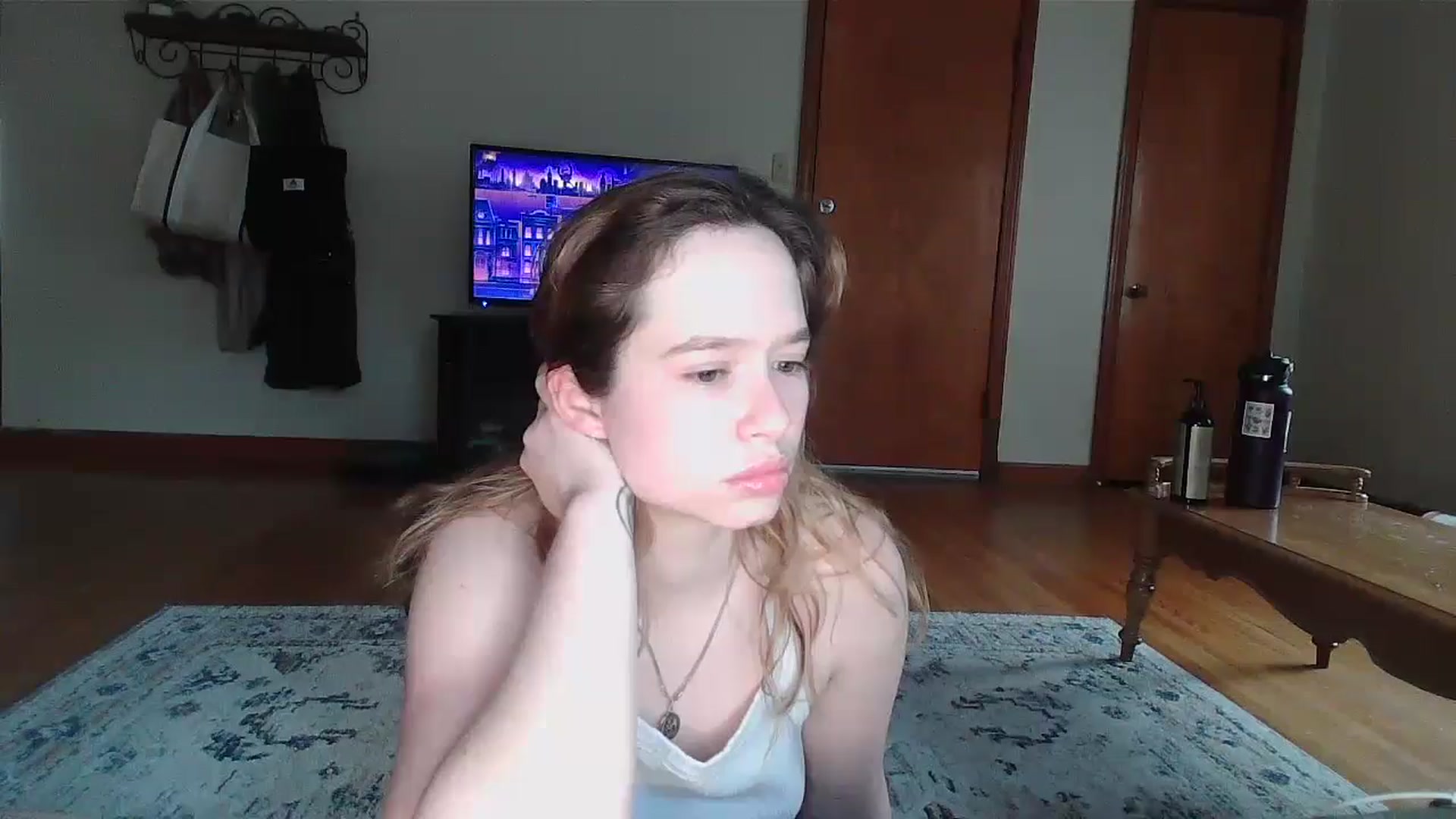 Gallery image thumbnail from Honeyandroses's myfreecams stream on, 06/28/2024, 01:01 image 4 of 20