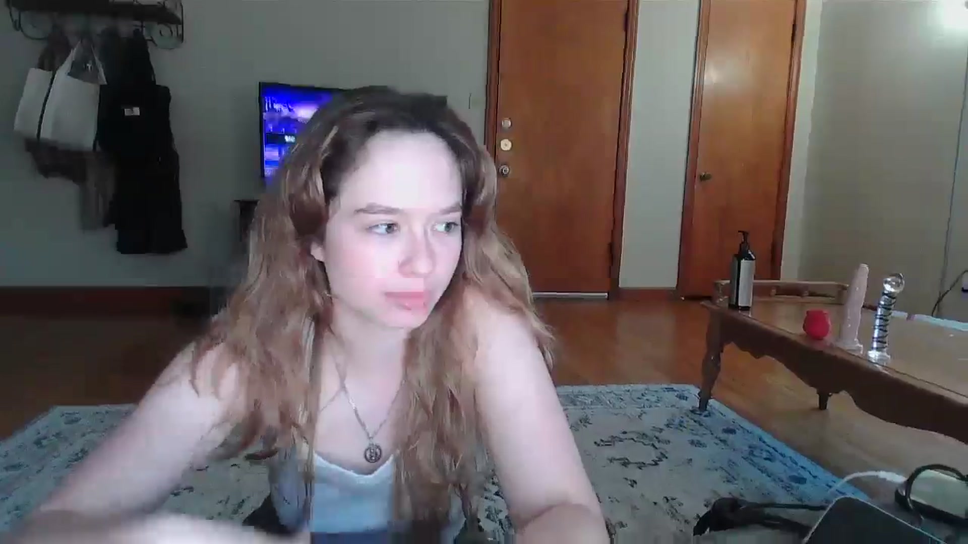 Gallery image thumbnail from Honeyandroses's myfreecams stream on, 06/28/2024, 01:01 image 13 of 20
