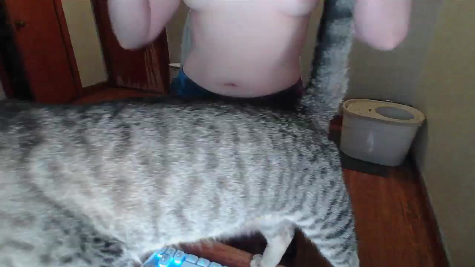 Gallery image thumbnail from Honeyandroses's myfreecams stream on, 07/12/2024, 02:52 image 7 of 20