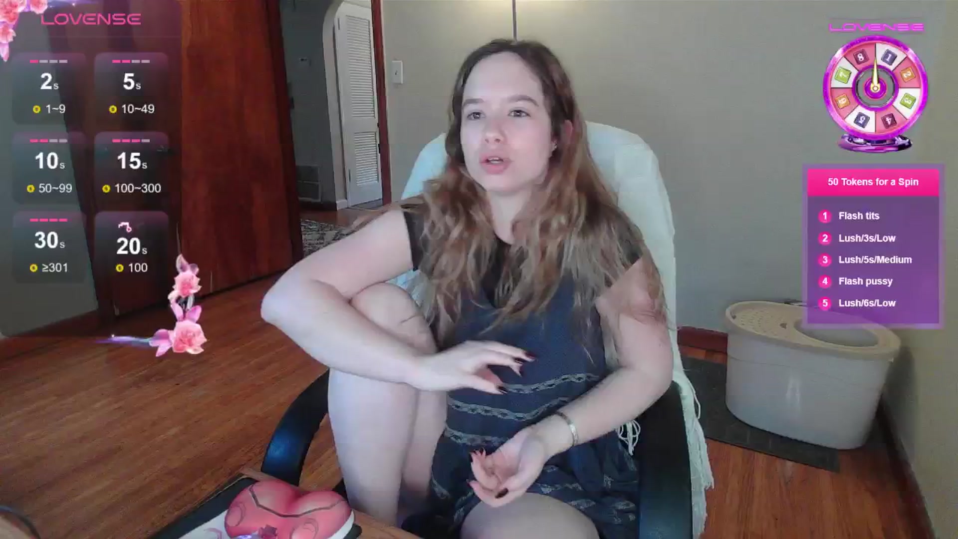 Gallery image thumbnail from Honeyandroses's myfreecams stream on, 07/19/2024, 24:15 image 10 of 20