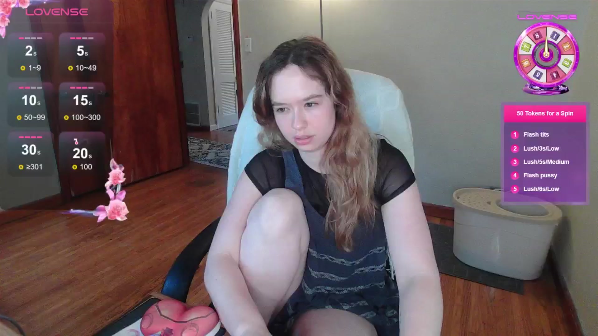 Gallery image thumbnail from Honeyandroses's myfreecams stream on, 07/19/2024, 24:15 image 8 of 20