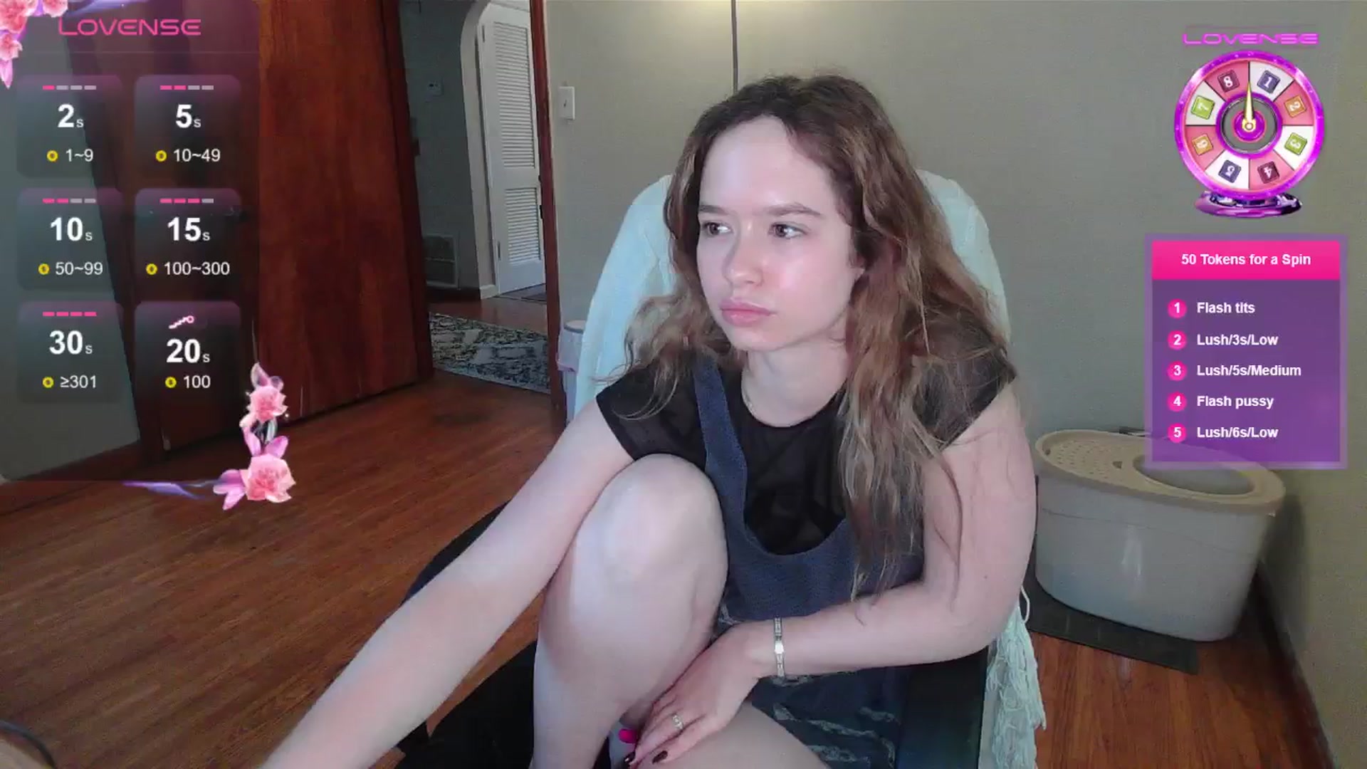 Gallery image thumbnail from Honeyandroses's myfreecams stream on, 07/19/2024, 24:15 image 1 of 20