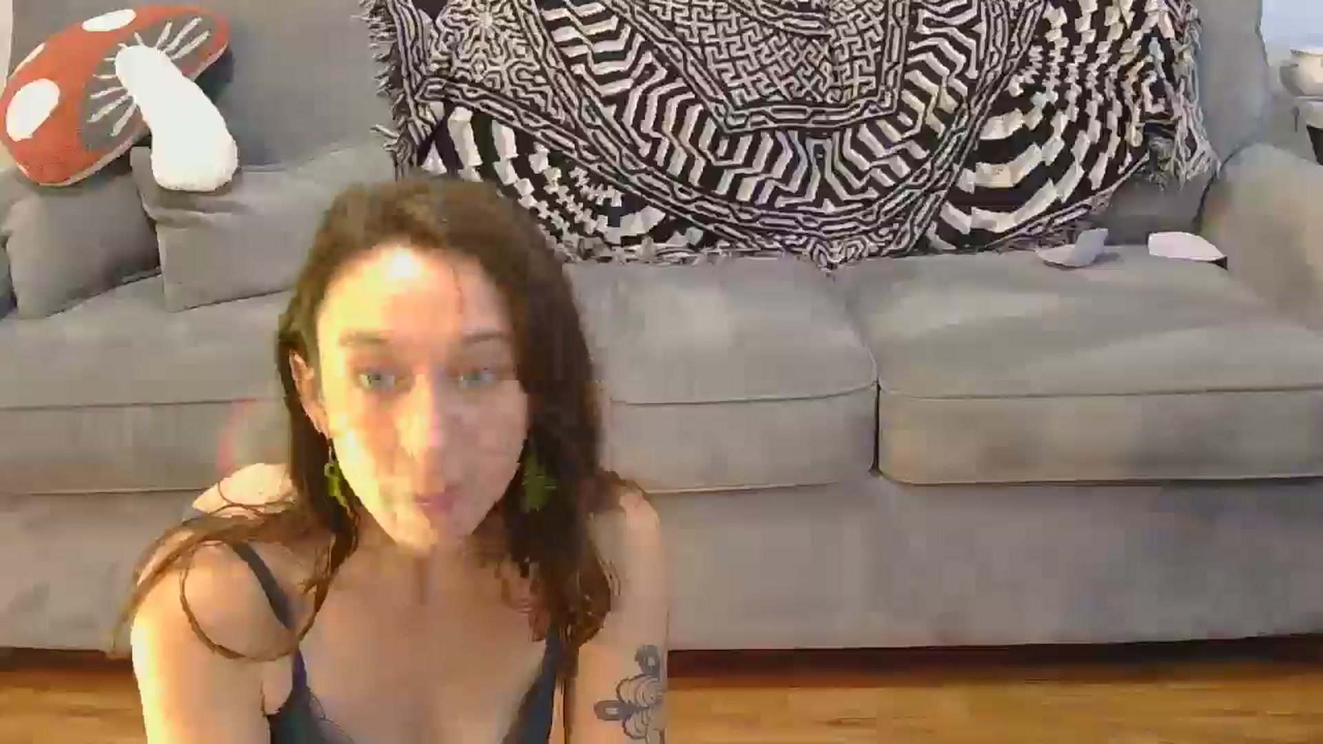 Gallery image thumbnail from HoneyinMay's myfreecams stream on, 09/26/2025, 18:30 image 18 of 20