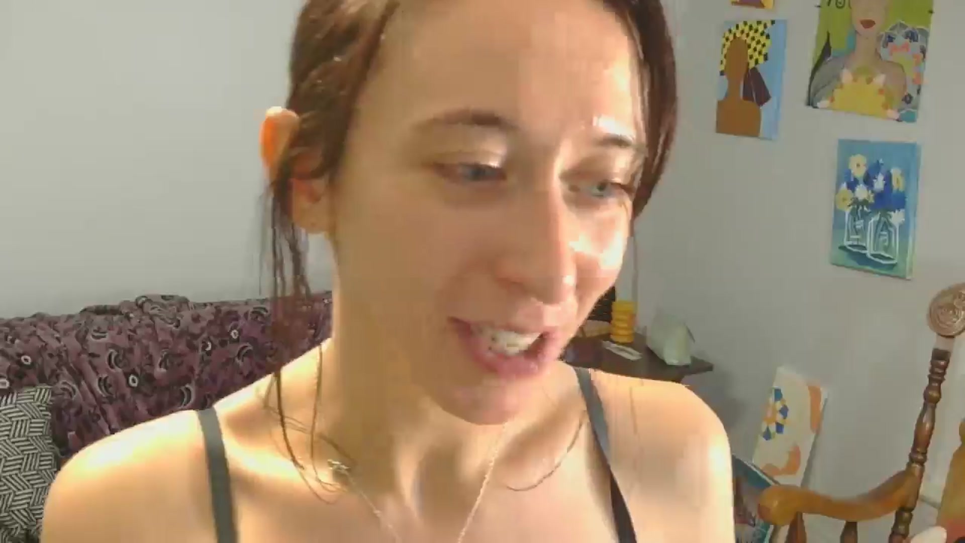 Gallery image thumbnail from HoneyinMay's myfreecams stream on, 12/10/2025, 16:11 image 14 of 20