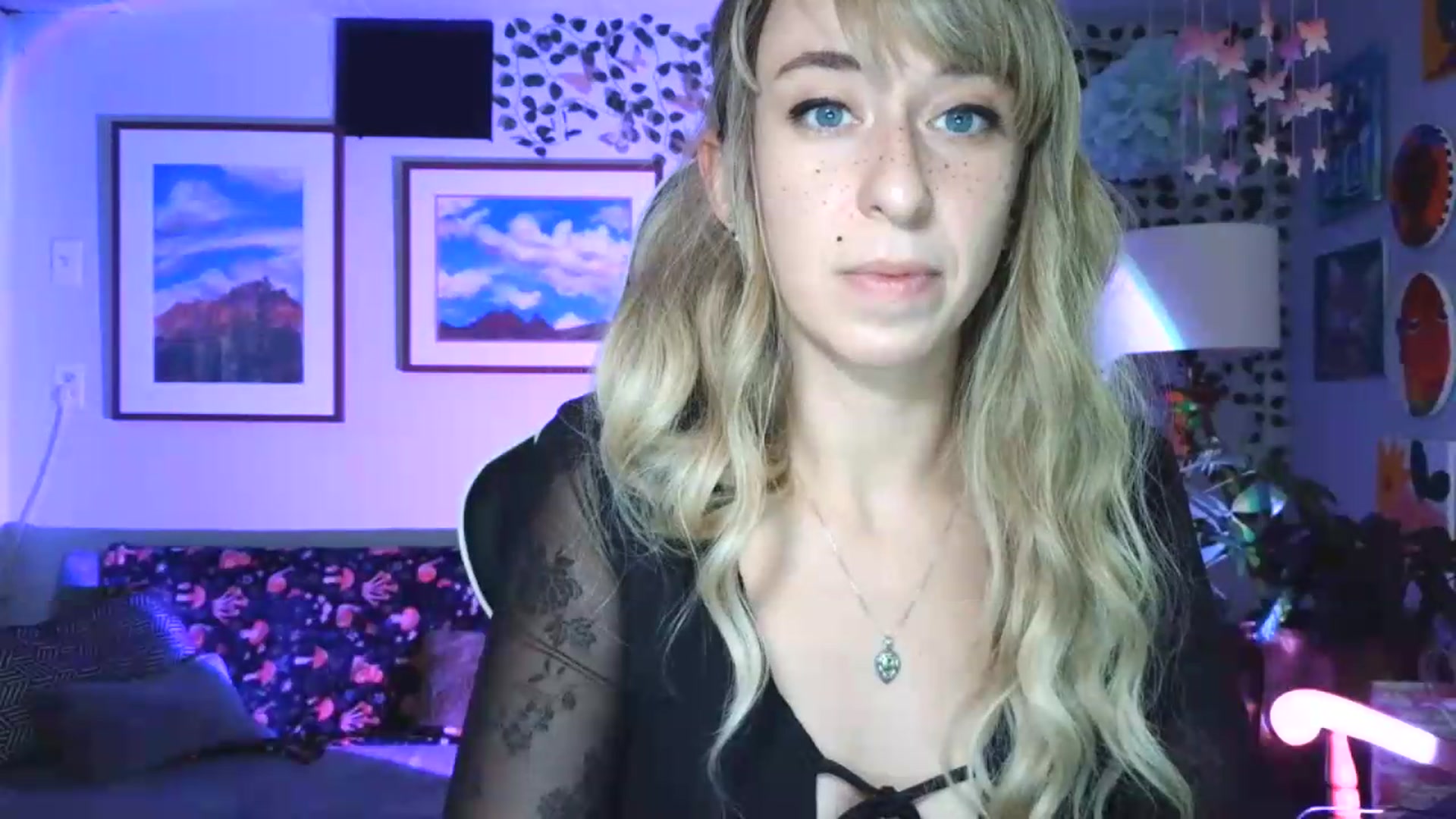 Gallery image thumbnail from HoneyinMay's myfreecams stream on, 08/03/2026, 14:52 image 19 of 20